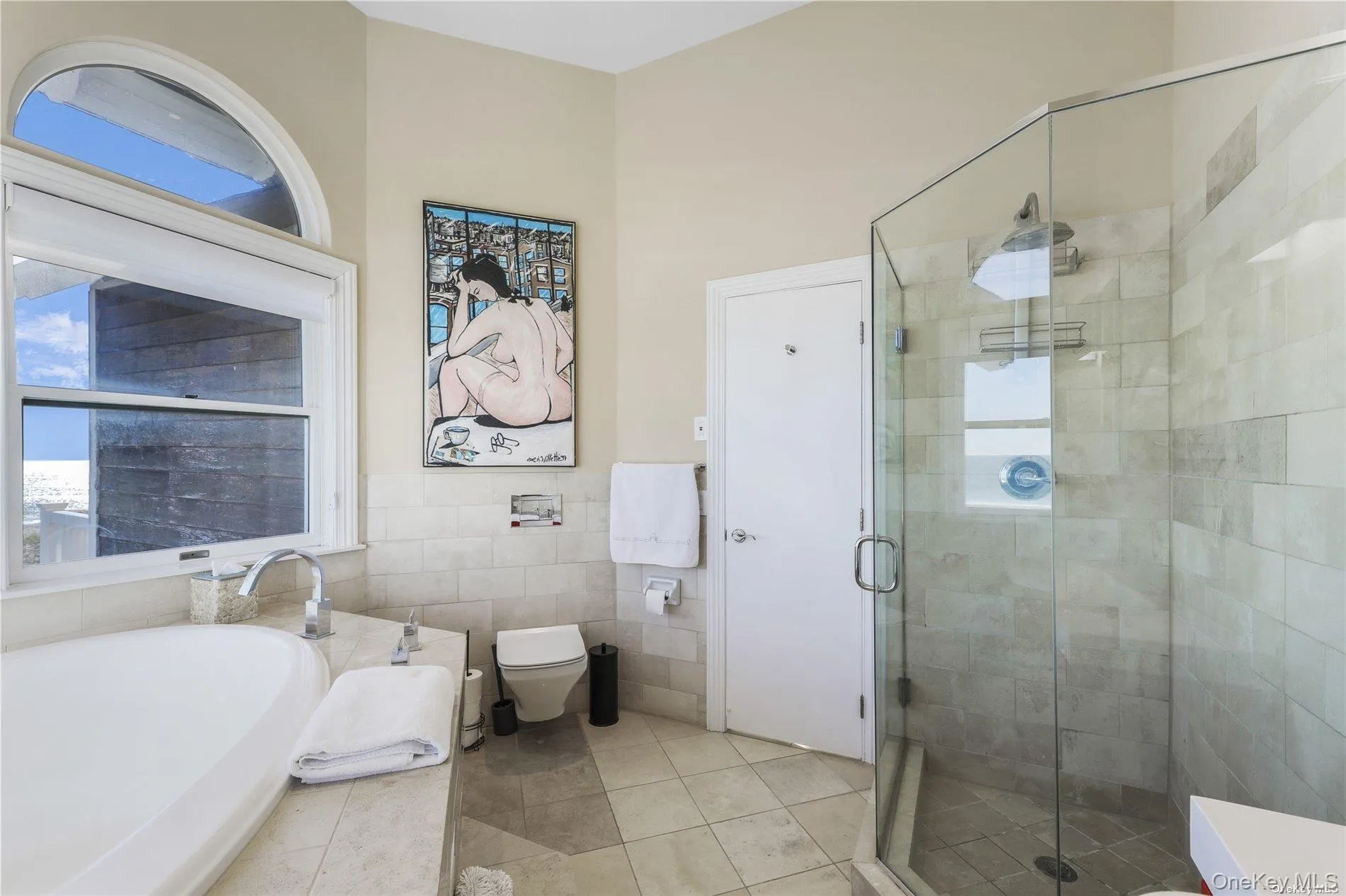 Master Bath w/Jacuzzi Tub Master Bath w/Jacuzzi Tub