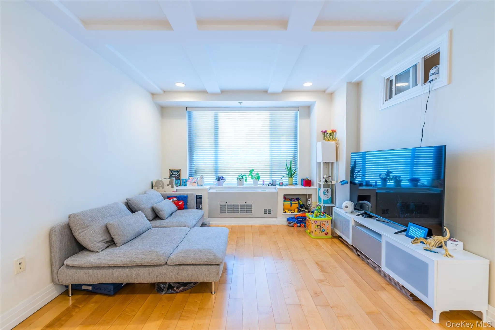 64-05 Yellowstone Boulevard, New York, NY, 1 Bedroom Bedrooms, 3 Rooms Rooms,1 BathroomBathrooms,Residential,For Rent,Yellowstone,0,1052787 64-05 Yellowstone Boulevard, New York, NY, 1 Bedroom Bedrooms, 3 Rooms Rooms,1 BathroomBathrooms,Residential,For Rent,Yellowstone,0,1052787