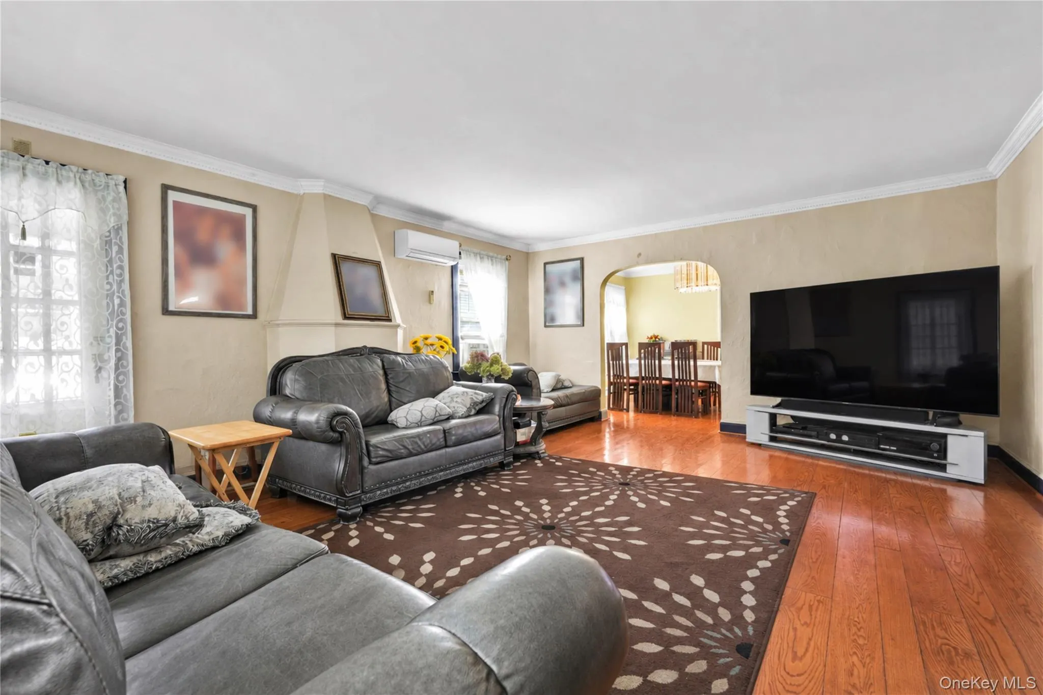 84-42 Charlecote Ridge, New York, NY, 5 Bedrooms Bedrooms, 11 Rooms Rooms,2 BathroomsBathrooms,Residential,For Rent,Charlecote,0,1052788 84-42 Charlecote Ridge, New York, NY, 5 Bedrooms Bedrooms, 11 Rooms Rooms,2 BathroomsBathrooms,Residential,For Rent,Charlecote,0,1052788