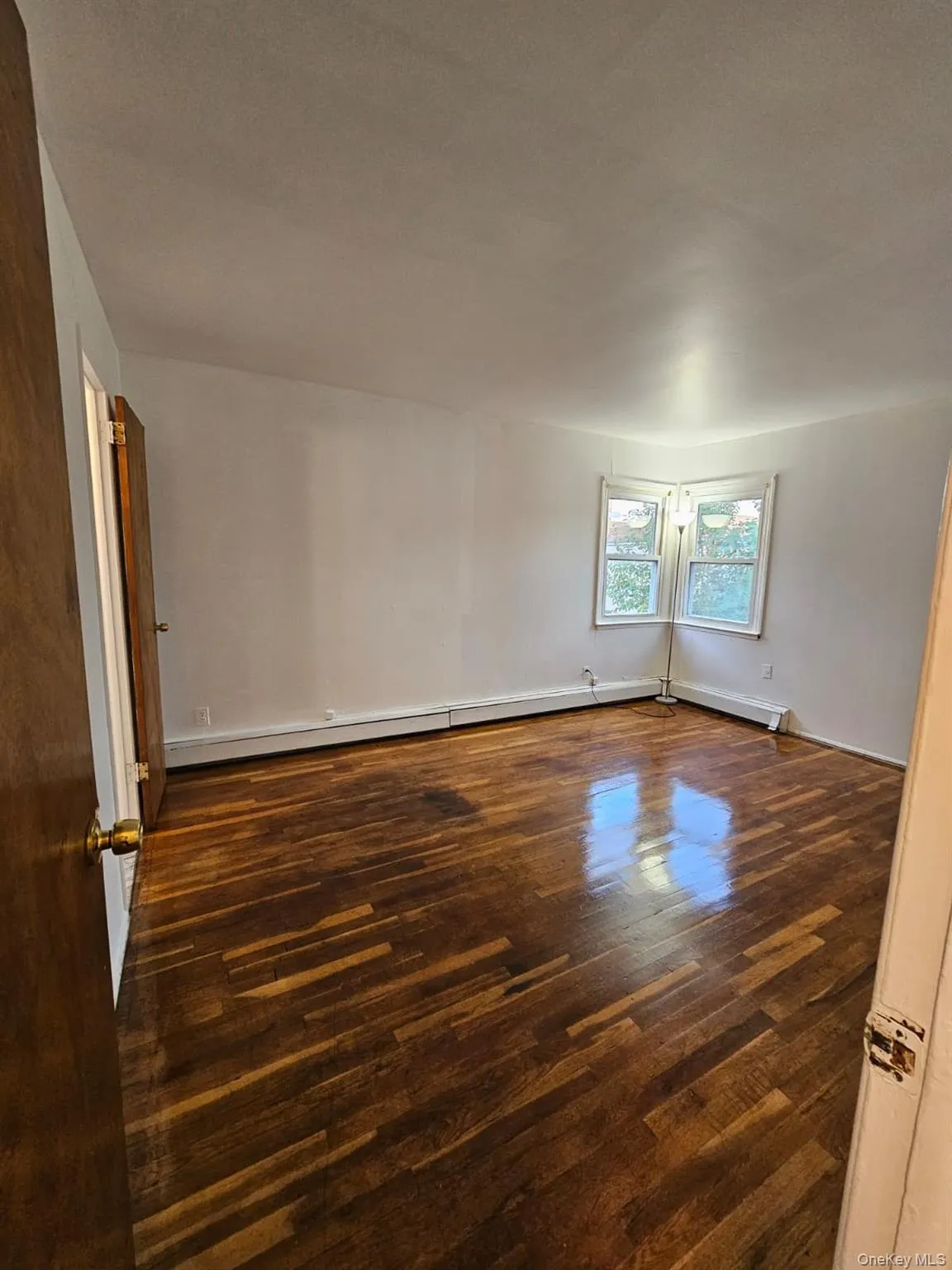 25314 148th Road, New York, NY, 3 Bedrooms Bedrooms, 8 Rooms Rooms,2 BathroomsBathrooms,Residential Lease,For Rent,148th,0,1052790 25314 148th Road, New York, NY, 3 Bedrooms Bedrooms, 8 Rooms Rooms,2 BathroomsBathrooms,Residential Lease,For Rent,148th,0,1052790
