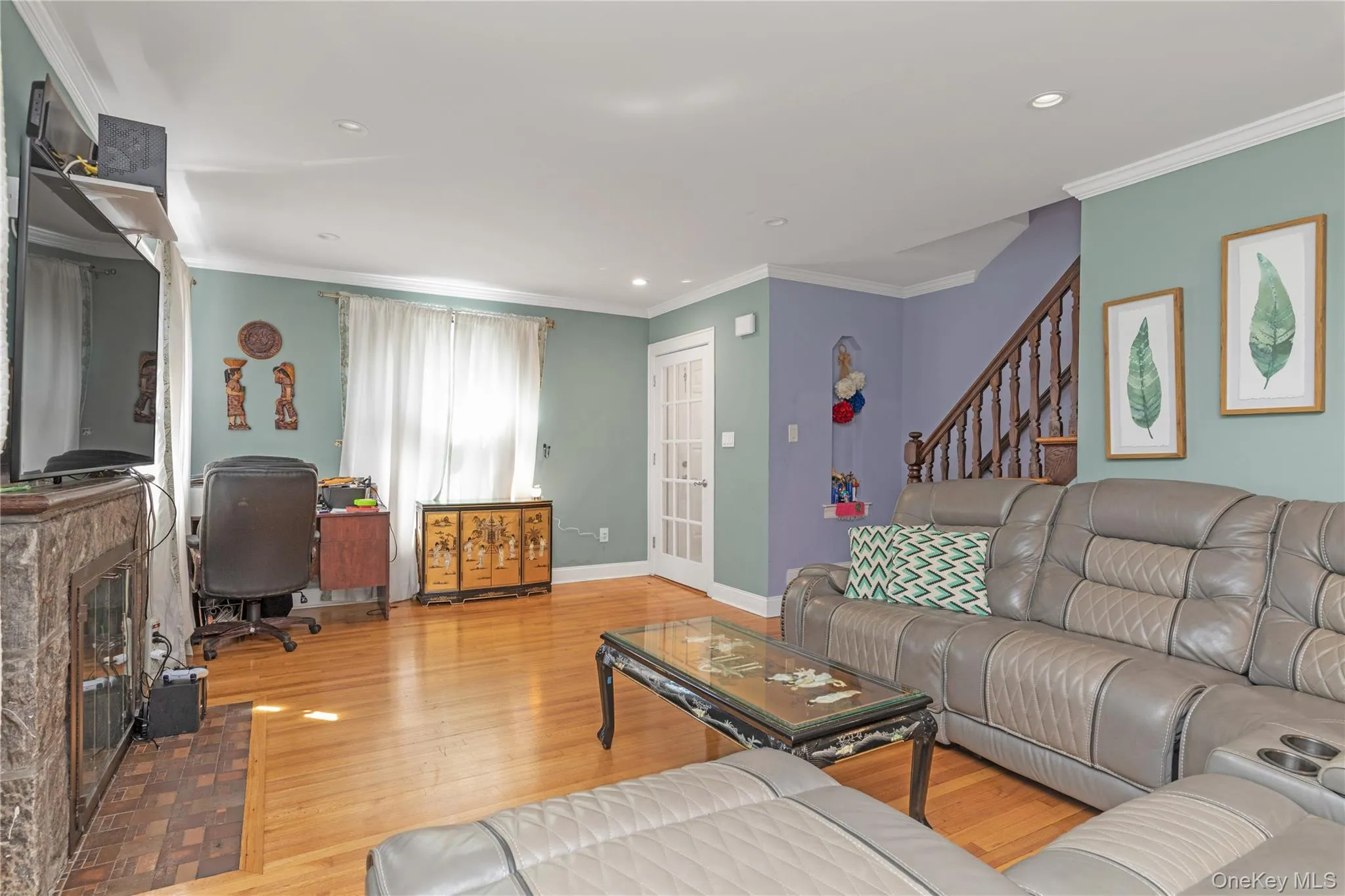 203-15 100th Avenue, New York, NY, 3 Bedrooms Bedrooms, 6 Rooms Rooms,1 BathroomBathrooms,Residential,For Rent,100th,0,1052791 203-15 100th Avenue, New York, NY, 3 Bedrooms Bedrooms, 6 Rooms Rooms,1 BathroomBathrooms,Residential,For Rent,100th,0,1052791
