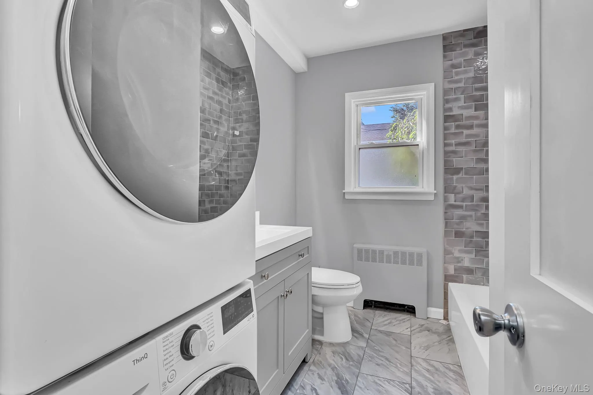 6 Manchester Street, North Hempstead, NY, 3 Bedrooms Bedrooms, 9 Rooms Rooms,2 BathroomsBathrooms,Residential,For Rent,Manchester,0,1052794 6 Manchester Street, North Hempstead, NY, 3 Bedrooms Bedrooms, 9 Rooms Rooms,2 BathroomsBathrooms,Residential,For Rent,Manchester,0,1052794