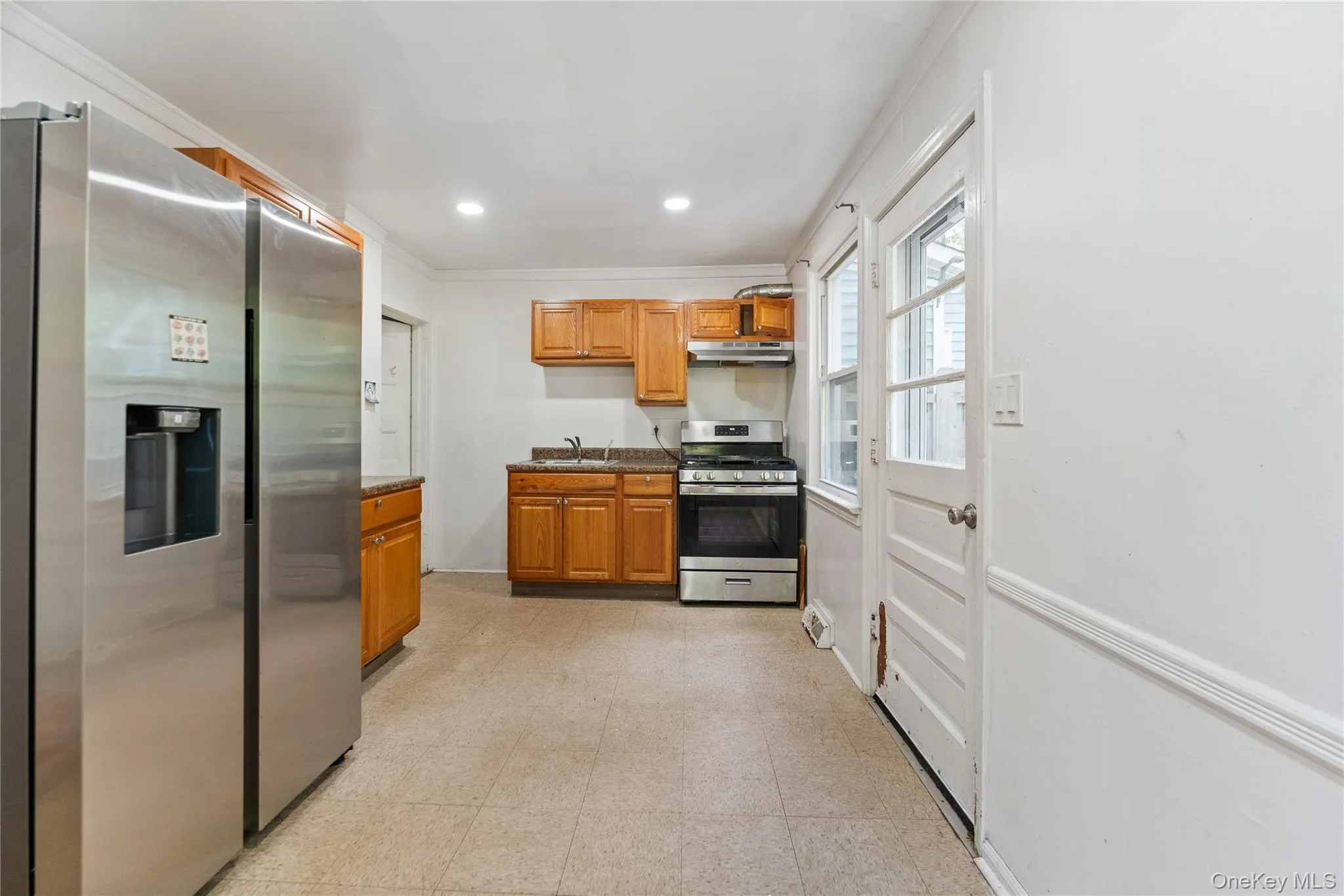 Eat in kitchen Eat in kitchen