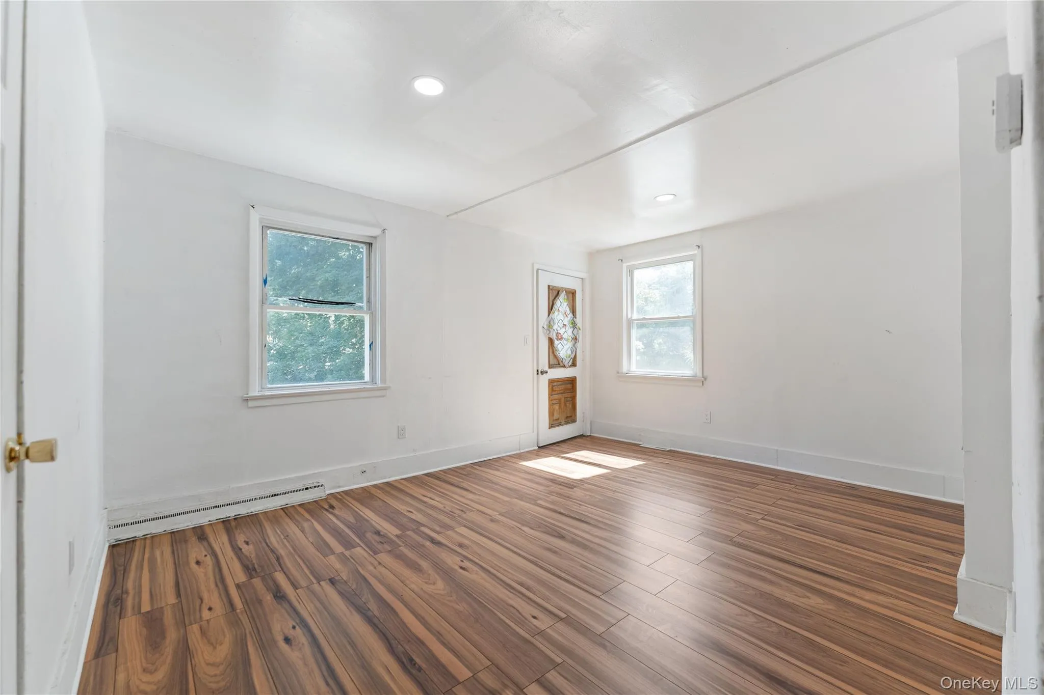 369 Route 17, Tuxedo, NY, 3 Bedroom Bedrooms, 5 Room Rooms,1 BathroomBathrooms,Residential Lease,For Rent,Route 17,0,1052798 369 Route 17, Tuxedo, NY, 3 Bedroom Bedrooms, 5 Room Rooms,1 BathroomBathrooms,Residential Lease,For Rent,Route 17,0,1052798
