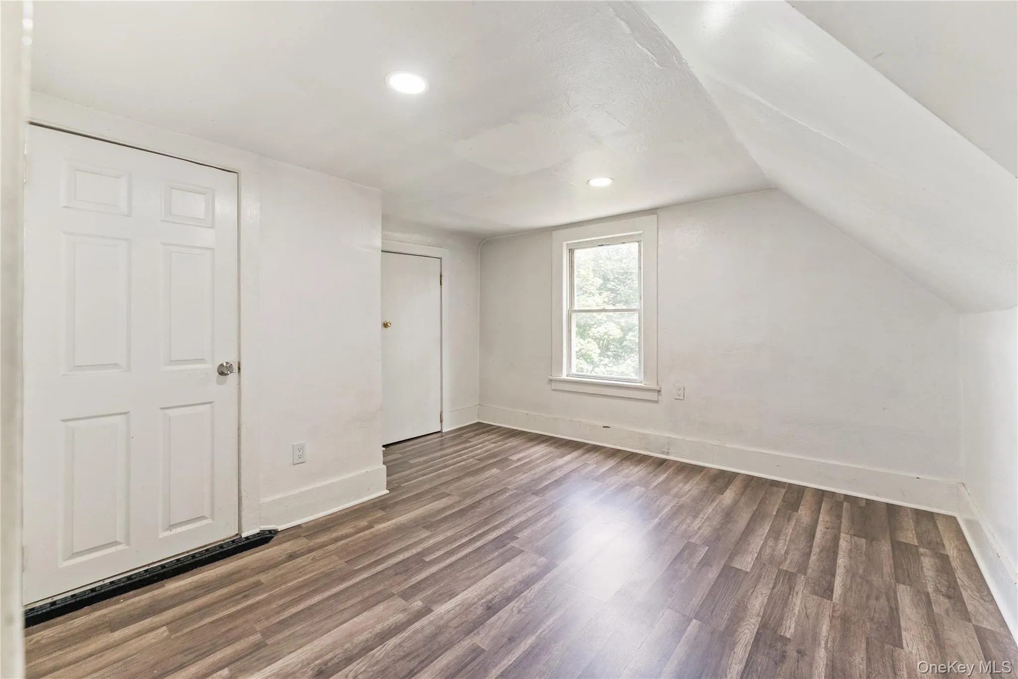 369 Route 17, Tuxedo, NY, 3 Bedroom Bedrooms, 5 Room Rooms,1 BathroomBathrooms,Residential Lease,For Rent,Route 17,0,1052798 369 Route 17, Tuxedo, NY, 3 Bedroom Bedrooms, 5 Room Rooms,1 BathroomBathrooms,Residential Lease,For Rent,Route 17,0,1052798