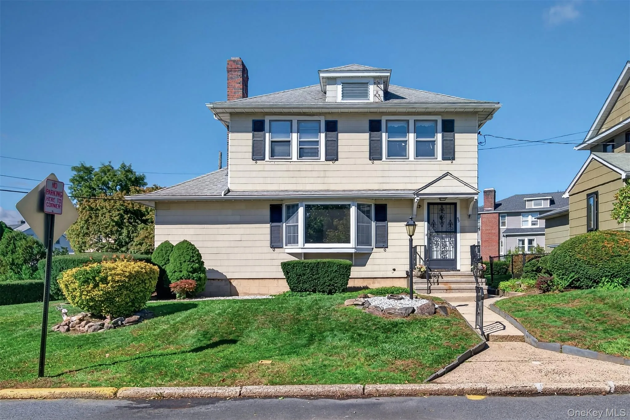 55 Hill Street, New Rochelle, NY, 3 Bedrooms Bedrooms, 7 Rooms Rooms,1 BathroomBathrooms,Residential,For Rent,Hill,0,1052799 55 Hill Street, New Rochelle, NY, 3 Bedrooms Bedrooms, 7 Rooms Rooms,1 BathroomBathrooms,Residential,For Rent,Hill,0,1052799