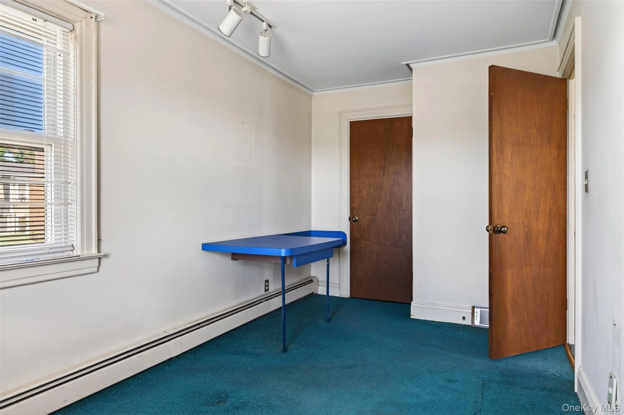 55 Hill Street, New Rochelle, NY, 3 Bedrooms Bedrooms, 7 Rooms Rooms,1 BathroomBathrooms,Residential,For Rent,Hill,0,1052799 55 Hill Street, New Rochelle, NY, 3 Bedrooms Bedrooms, 7 Rooms Rooms,1 BathroomBathrooms,Residential,For Rent,Hill,0,1052799