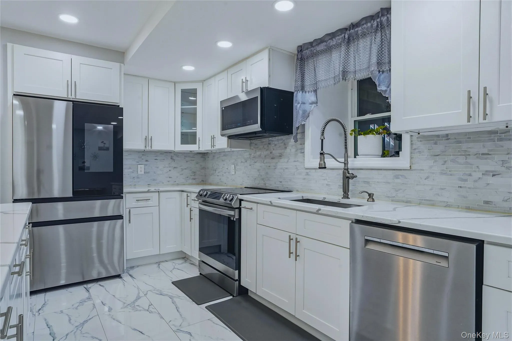 142 Hawleys Corners Road, Lloyd, NY, 5 Bedrooms Bedrooms, 14 Rooms Rooms,3 BathroomsBathrooms,Residential,For Rent,Hawleys Corners,0,1052802 142 Hawleys Corners Road, Lloyd, NY, 5 Bedrooms Bedrooms, 14 Rooms Rooms,3 BathroomsBathrooms,Residential,For Rent,Hawleys Corners,0,1052802