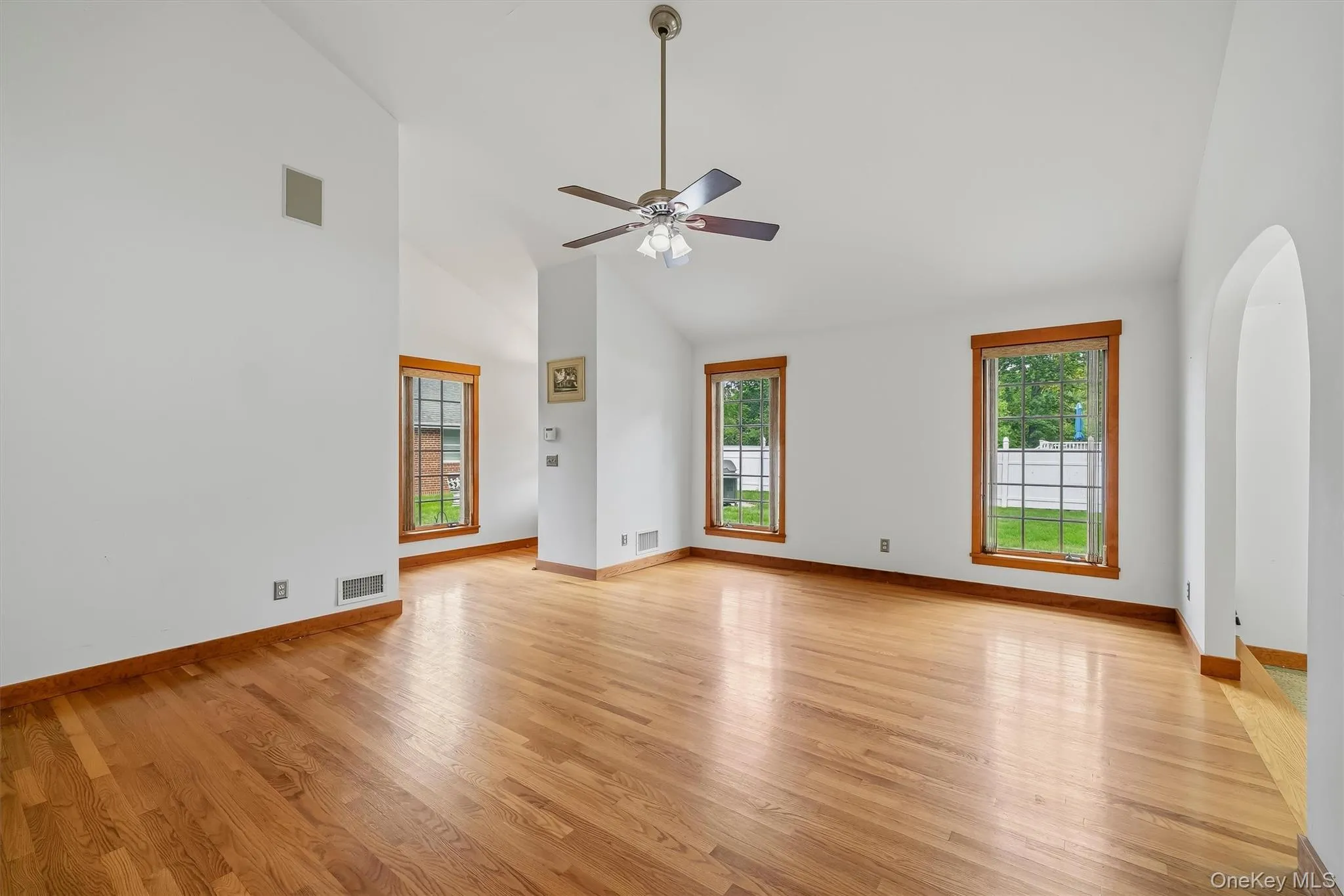 7 Myrtle Avenue, Warwick (town), NY, 2 Bedrooms Bedrooms, 6 Rooms Rooms,2 BathroomsBathrooms,Residential,For Rent,Myrtle,0,1052806 7 Myrtle Avenue, Warwick (town), NY, 2 Bedrooms Bedrooms, 6 Rooms Rooms,2 BathroomsBathrooms,Residential,For Rent,Myrtle,0,1052806