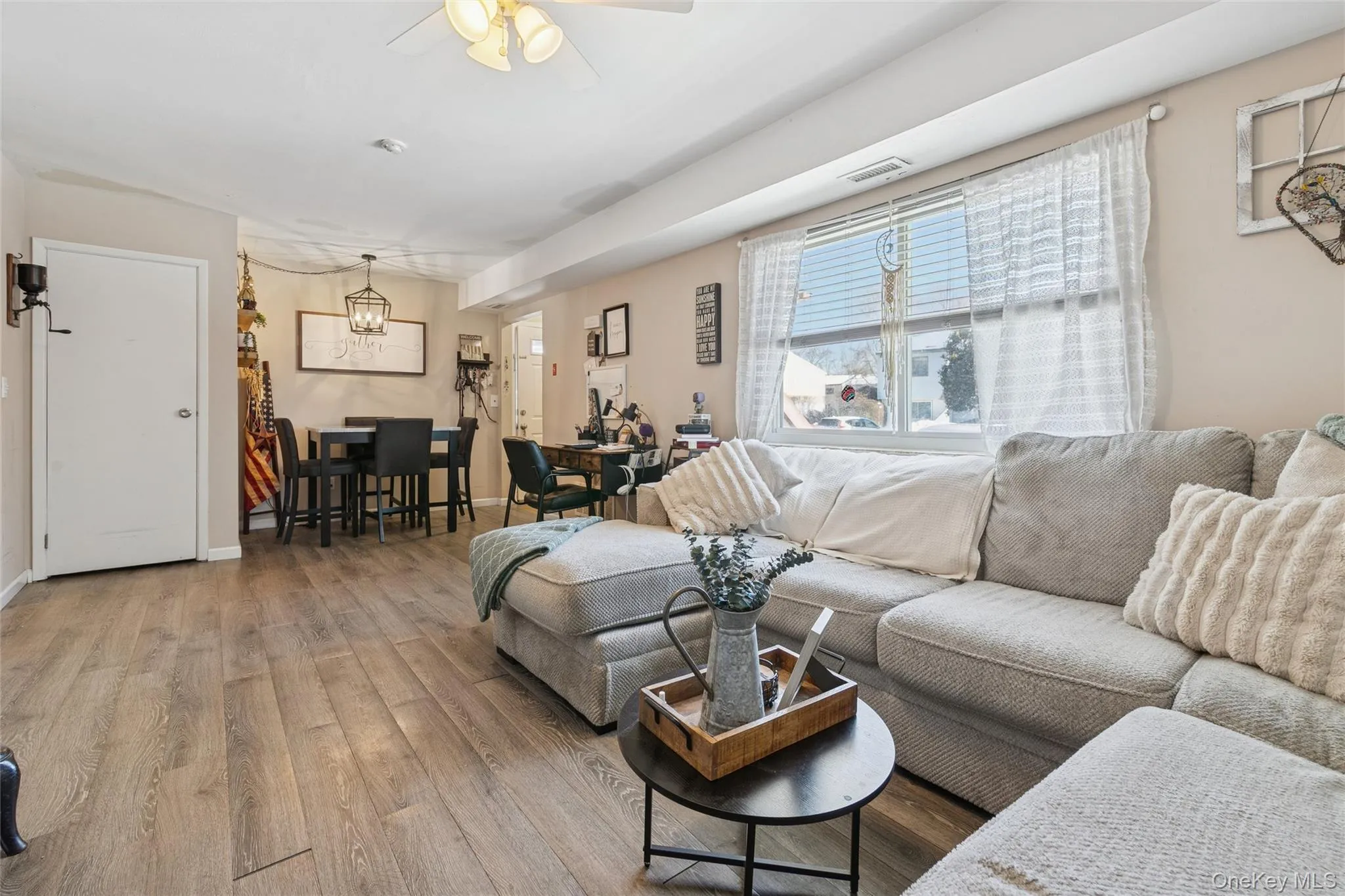 141 Pointe Circle N, Brookhaven, NY, 2 Bedrooms Bedrooms, 3 Rooms Rooms,1 BathroomBathrooms,Residential,For Rent,Pointe Circle N,0,1052807 141 Pointe Circle N, Brookhaven, NY, 2 Bedrooms Bedrooms, 3 Rooms Rooms,1 BathroomBathrooms,Residential,For Rent,Pointe Circle N,0,1052807