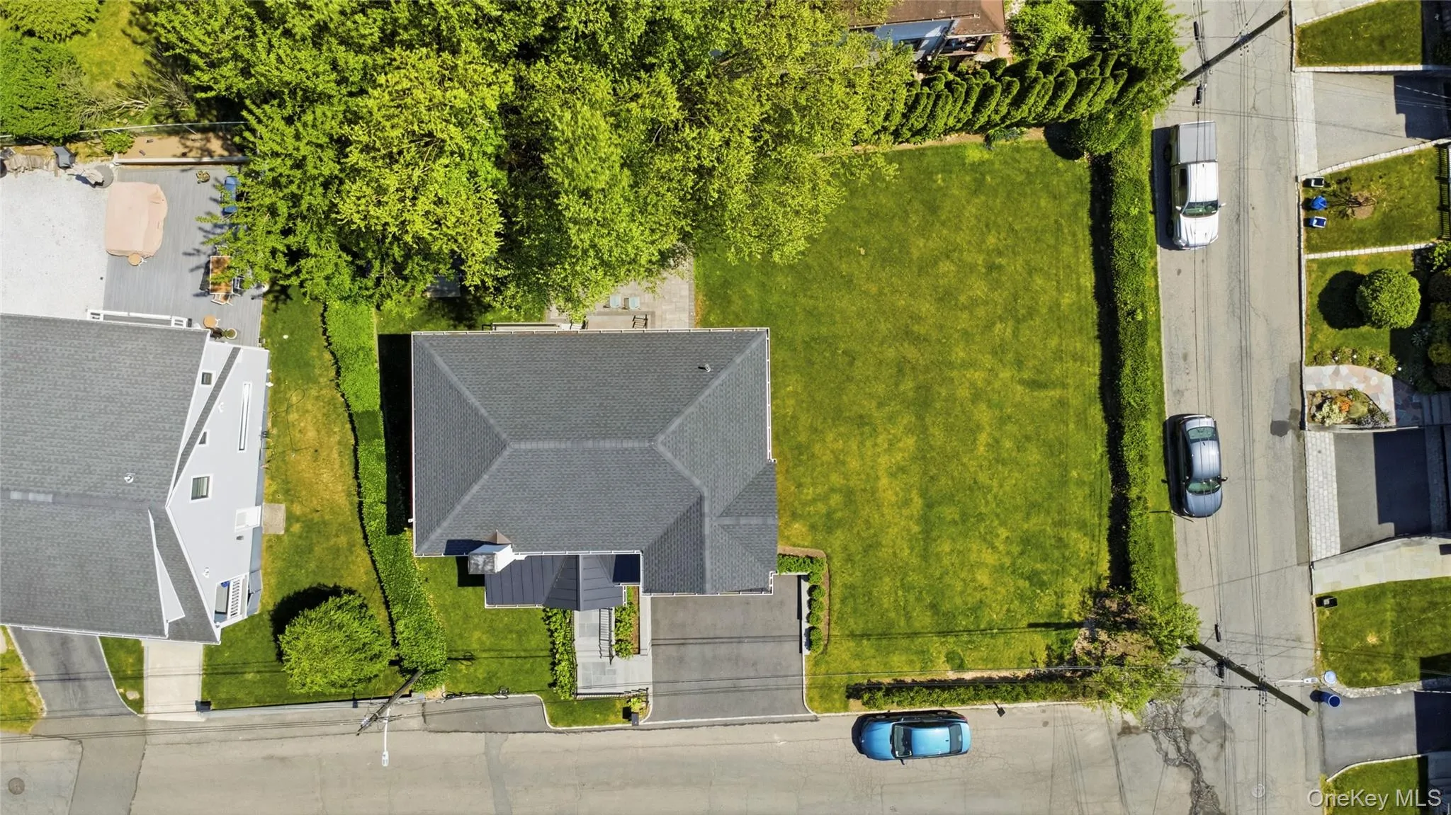 Modern farmhouse set on spacious 9,369 sq ft corner double lot. Modern farmhouse set on spacious 9,369 sq ft corner double lot.