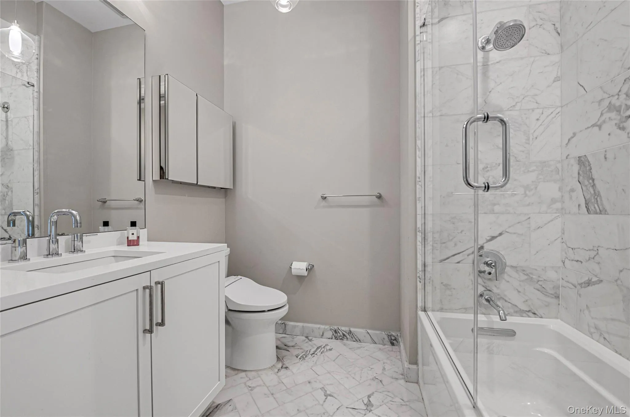 703 Mill Creek, North Hempstead, NY, 4 Bedrooms Bedrooms, 7 Rooms Rooms,3 BathroomsBathrooms,Residential Lease,For Rent,Mill,0,1052814 703 Mill Creek, North Hempstead, NY, 4 Bedrooms Bedrooms, 7 Rooms Rooms,3 BathroomsBathrooms,Residential Lease,For Rent,Mill,0,1052814