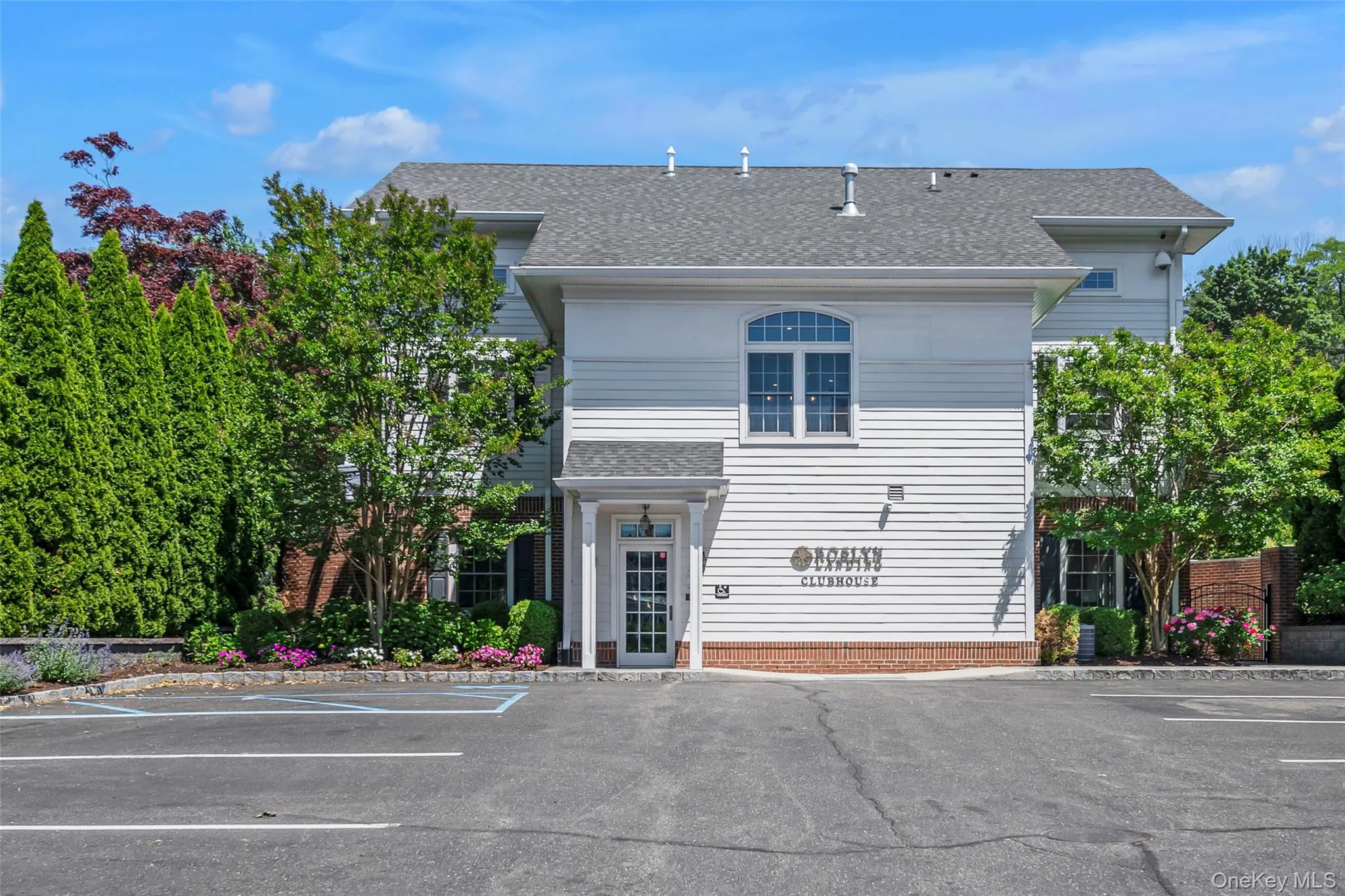 703 Mill Creek, North Hempstead, NY, 4 Bedrooms Bedrooms, 7 Rooms Rooms,3 BathroomsBathrooms,Residential Lease,For Rent,Mill,0,1052814 703 Mill Creek, North Hempstead, NY, 4 Bedrooms Bedrooms, 7 Rooms Rooms,3 BathroomsBathrooms,Residential Lease,For Rent,Mill,0,1052814