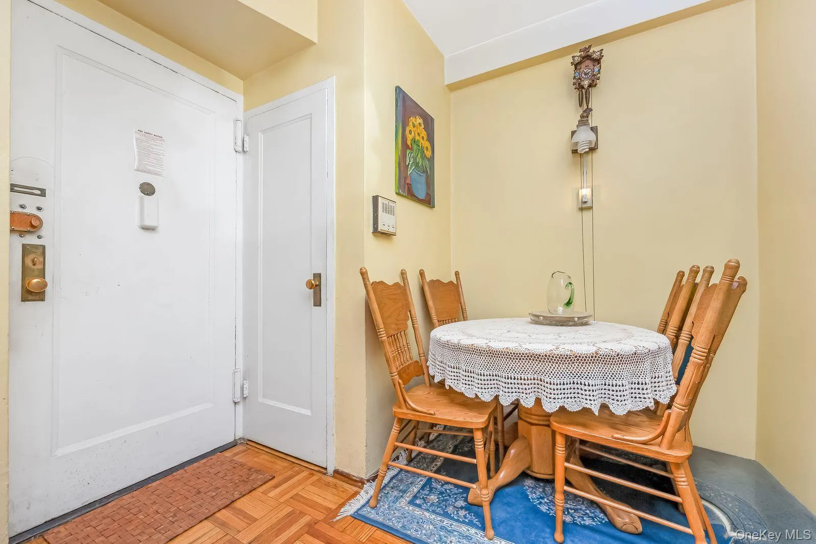 1560 Metropolitan Avenue, New York, NY, 2 Bedrooms Bedrooms, 5 Rooms Rooms,1 BathroomBathrooms,Residential,For Rent,Metropolitan,0,1052817 1560 Metropolitan Avenue, New York, NY, 2 Bedrooms Bedrooms, 5 Rooms Rooms,1 BathroomBathrooms,Residential,For Rent,Metropolitan,0,1052817