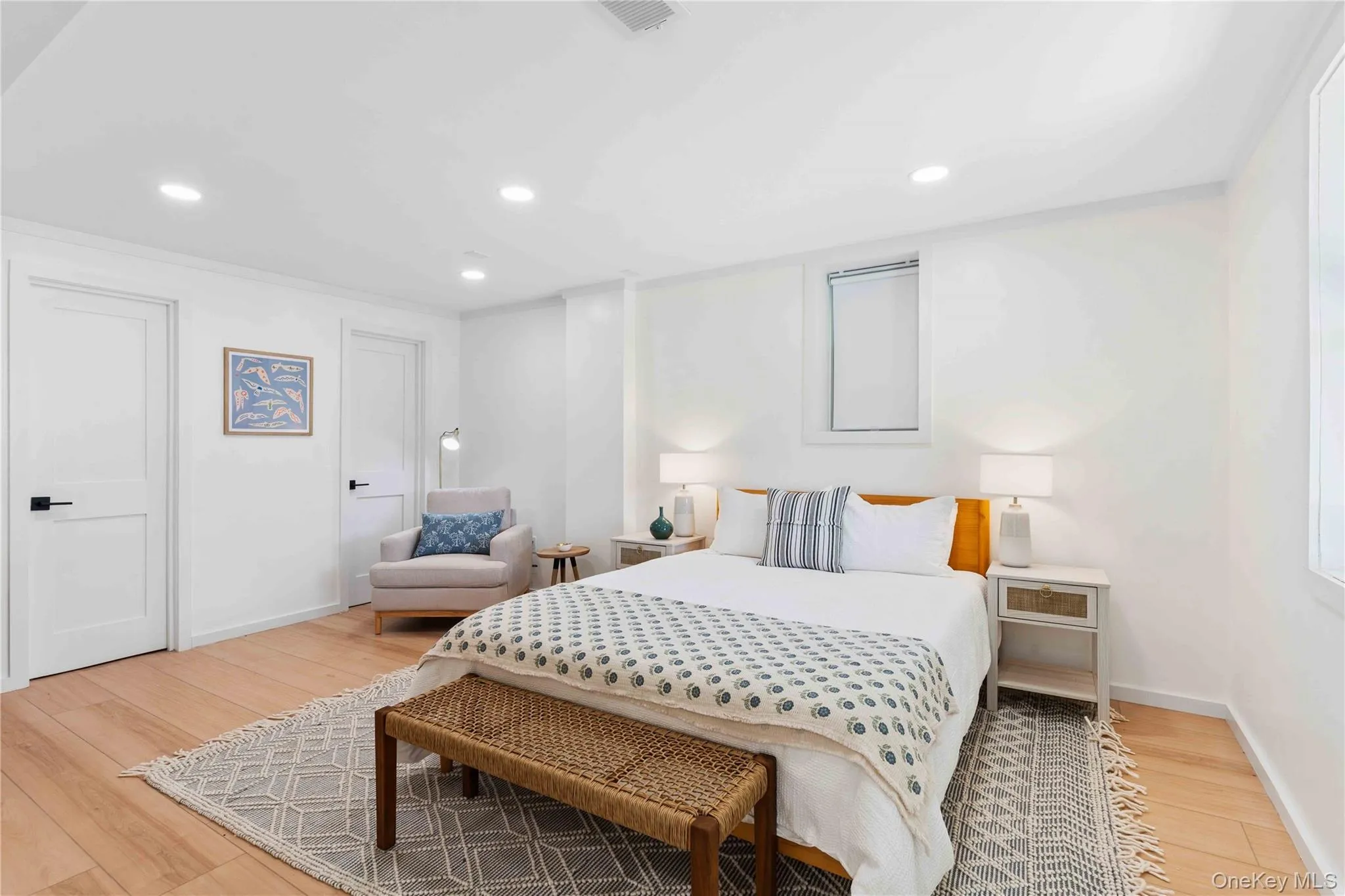 90 Little Fresh Pond Road, Southampton, NY, 4 Bedrooms Bedrooms, 10 Rooms Rooms,2 BathroomsBathrooms,Residential Lease,For Rent,Little Fresh Pond,0,1052820 90 Little Fresh Pond Road, Southampton, NY, 4 Bedrooms Bedrooms, 10 Rooms Rooms,2 BathroomsBathrooms,Residential Lease,For Rent,Little Fresh Pond,0,1052820