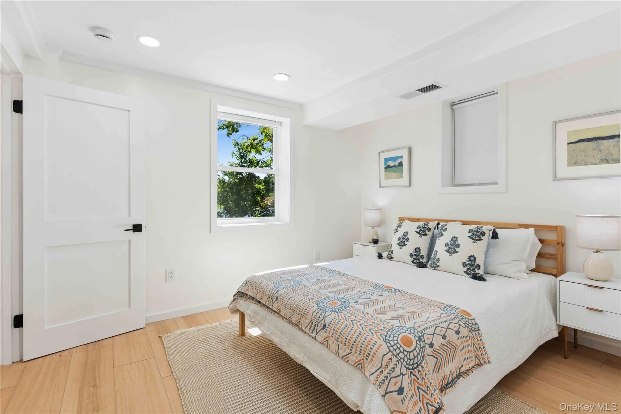 90 Little Fresh Pond Road, Southampton, NY, 4 Bedrooms Bedrooms, 10 Rooms Rooms,2 BathroomsBathrooms,Residential Lease,For Rent,Little Fresh Pond,0,1052820 90 Little Fresh Pond Road, Southampton, NY, 4 Bedrooms Bedrooms, 10 Rooms Rooms,2 BathroomsBathrooms,Residential Lease,For Rent,Little Fresh Pond,0,1052820