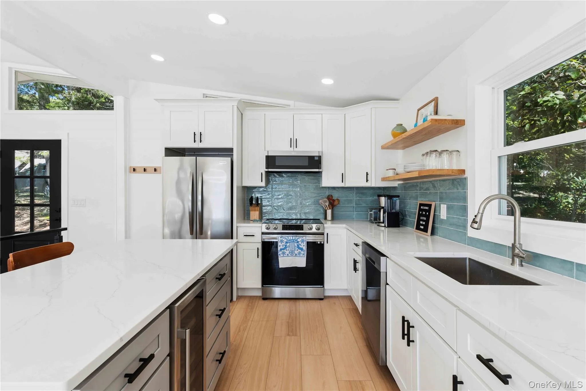 90 Little Fresh Pond Road, Southampton, NY, 4 Bedrooms Bedrooms, 10 Rooms Rooms,2 BathroomsBathrooms,Residential Lease,For Rent,Little Fresh Pond,0,1052820 90 Little Fresh Pond Road, Southampton, NY, 4 Bedrooms Bedrooms, 10 Rooms Rooms,2 BathroomsBathrooms,Residential Lease,For Rent,Little Fresh Pond,0,1052820