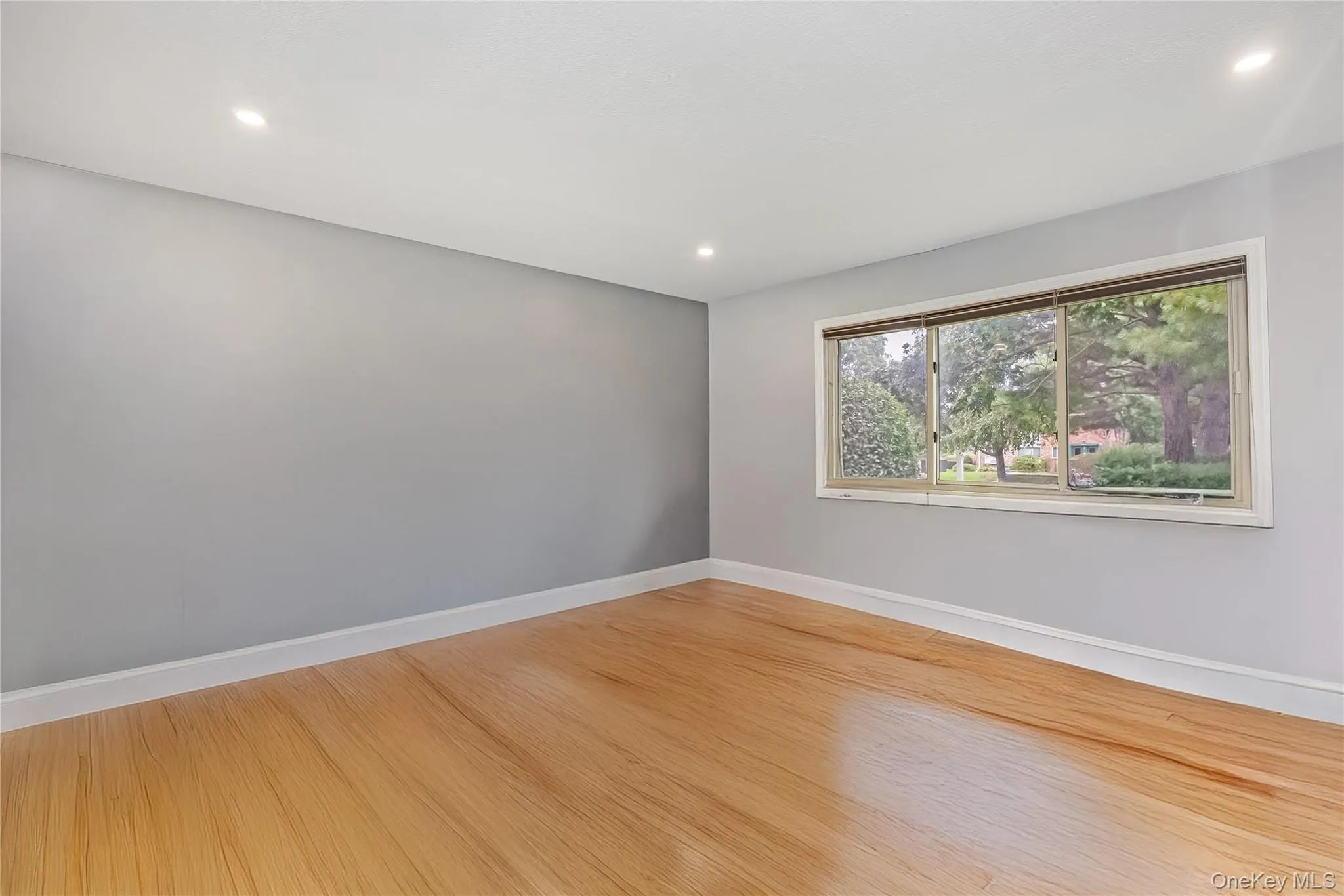 2449 Union Blvd, Islip, NY, 1 Bedroom Bedrooms, 4 Rooms Rooms,1 BathroomBathrooms,Residential,For Rent,Union Blvd,0,1052821 2449 Union Blvd, Islip, NY, 1 Bedroom Bedrooms, 4 Rooms Rooms,1 BathroomBathrooms,Residential,For Rent,Union Blvd,0,1052821