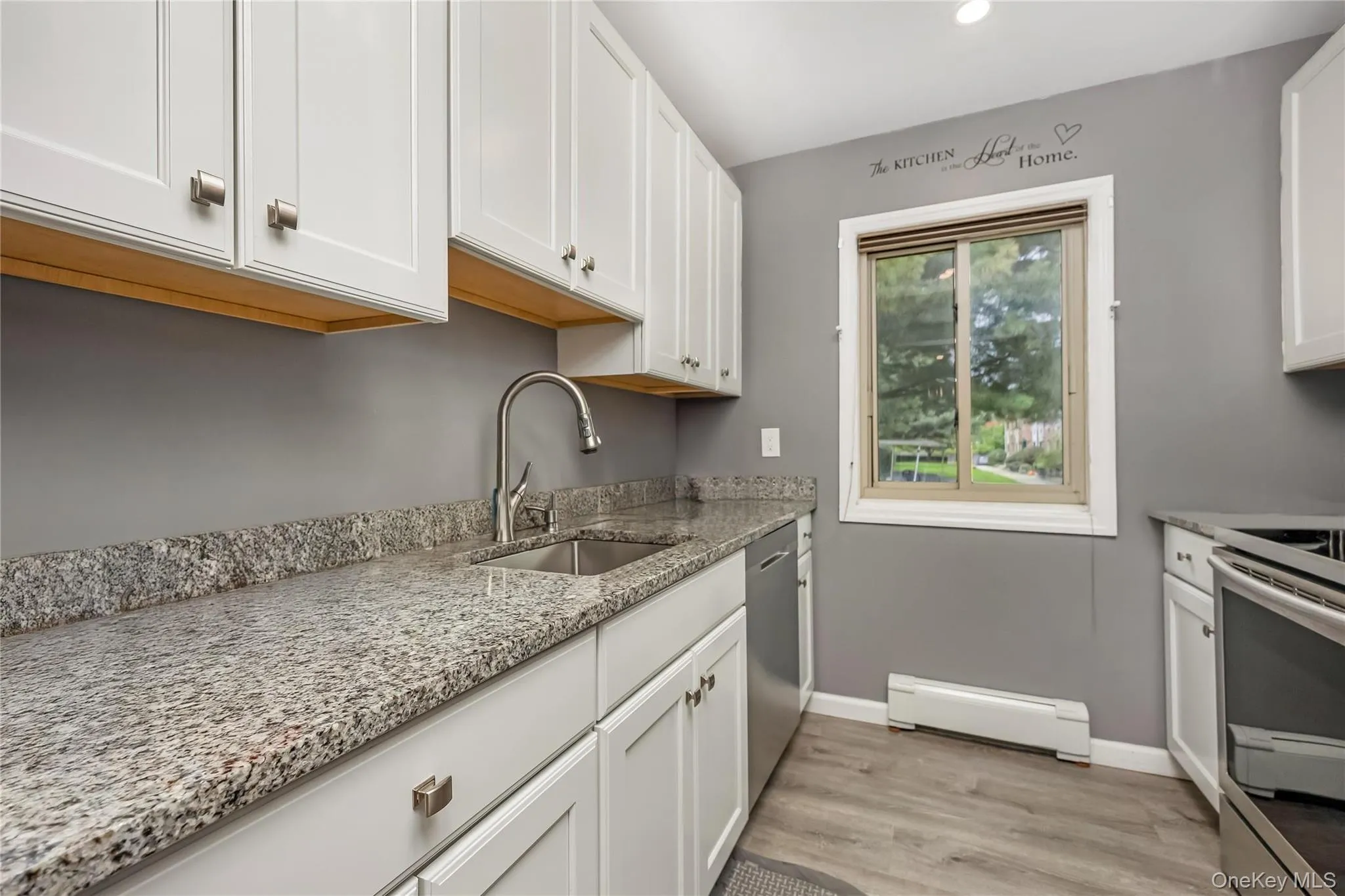 2449 Union Blvd, Islip, NY, 1 Bedroom Bedrooms, 4 Rooms Rooms,1 BathroomBathrooms,Residential,For Rent,Union Blvd,0,1052821 2449 Union Blvd, Islip, NY, 1 Bedroom Bedrooms, 4 Rooms Rooms,1 BathroomBathrooms,Residential,For Rent,Union Blvd,0,1052821