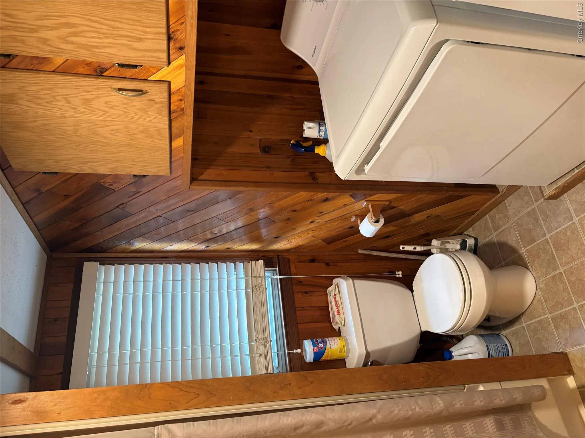 433 Mill Road, Riverhead, NY, 2 Bedrooms Bedrooms, 5 Rooms Rooms,1 BathroomBathrooms,Residential,For Rent,Mill,0,1052823 433 Mill Road, Riverhead, NY, 2 Bedrooms Bedrooms, 5 Rooms Rooms,1 BathroomBathrooms,Residential,For Rent,Mill,0,1052823