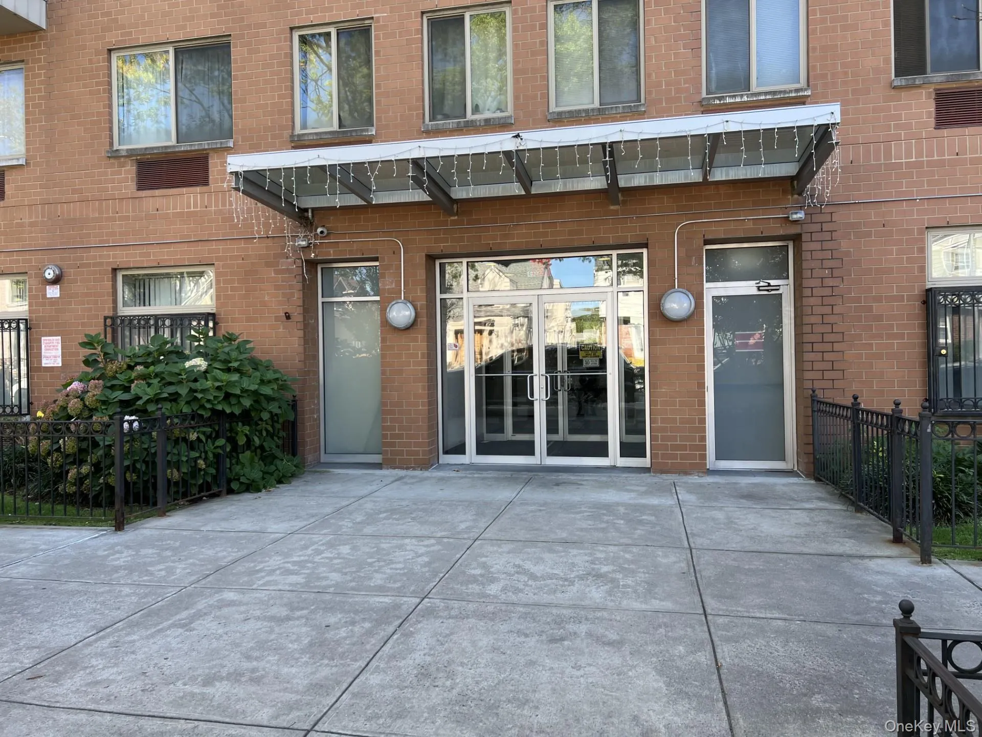 143-20 Hoover Avenue, New York, NY, 2 Bedrooms Bedrooms, 5 Rooms Rooms,1 BathroomBathrooms,Residential Lease,For Rent,Hoover,0,1052827 143-20 Hoover Avenue, New York, NY, 2 Bedrooms Bedrooms, 5 Rooms Rooms,1 BathroomBathrooms,Residential Lease,For Rent,Hoover,0,1052827