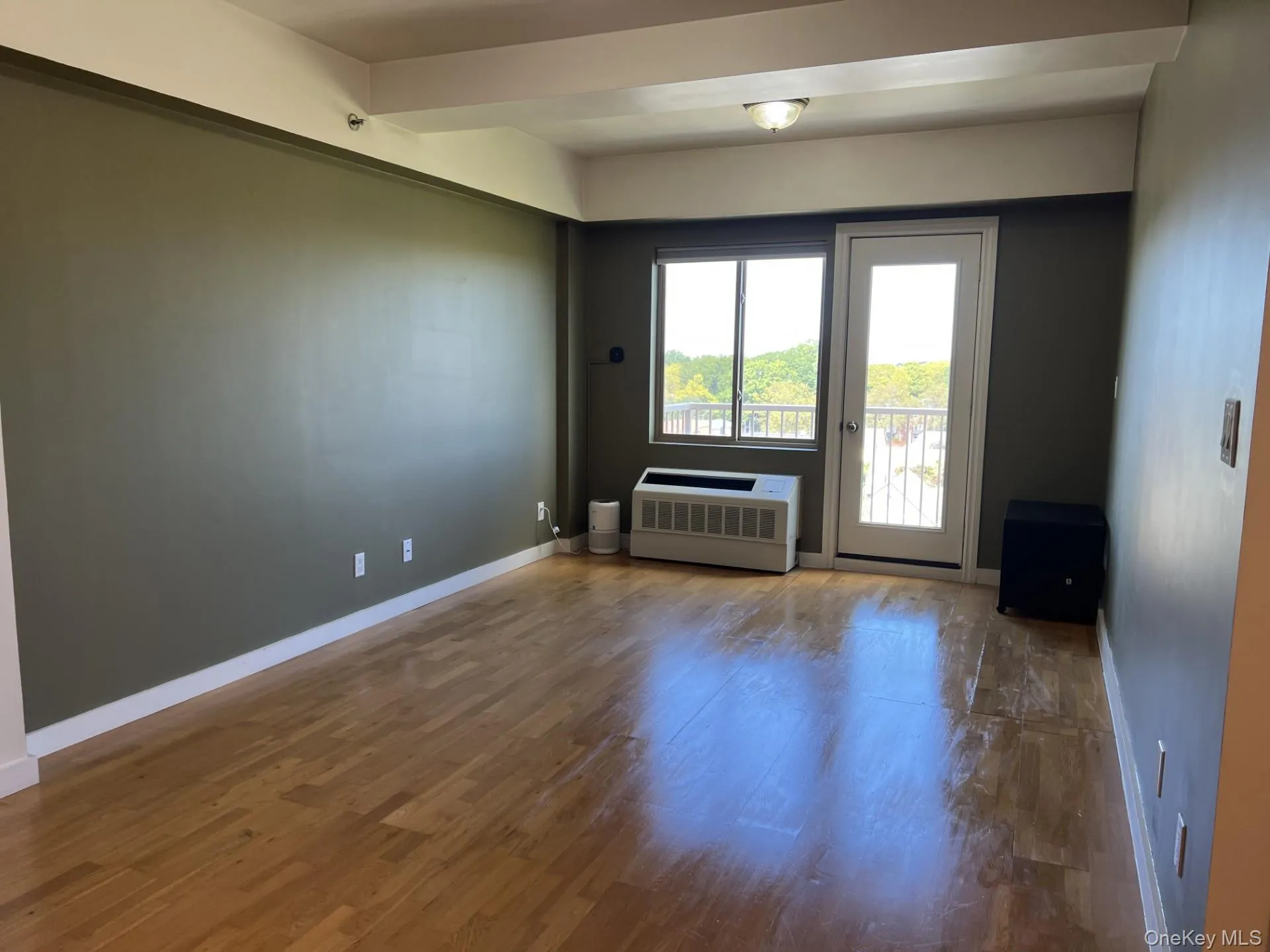 143-20 Hoover Avenue, New York, NY, 2 Bedrooms Bedrooms, 5 Rooms Rooms,1 BathroomBathrooms,Residential Lease,For Rent,Hoover,0,1052827 143-20 Hoover Avenue, New York, NY, 2 Bedrooms Bedrooms, 5 Rooms Rooms,1 BathroomBathrooms,Residential Lease,For Rent,Hoover,0,1052827
