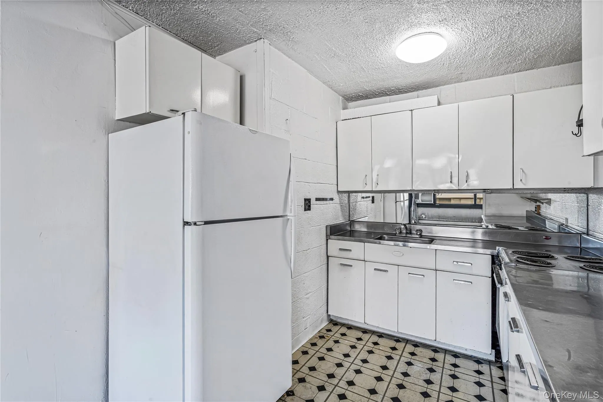 162-40 9th Avenue, New York, NY, 2 Bedrooms Bedrooms, 5 Rooms Rooms,1 BathroomBathrooms,Residential,For Rent,9th,0,1052828 162-40 9th Avenue, New York, NY, 2 Bedrooms Bedrooms, 5 Rooms Rooms,1 BathroomBathrooms,Residential,For Rent,9th,0,1052828