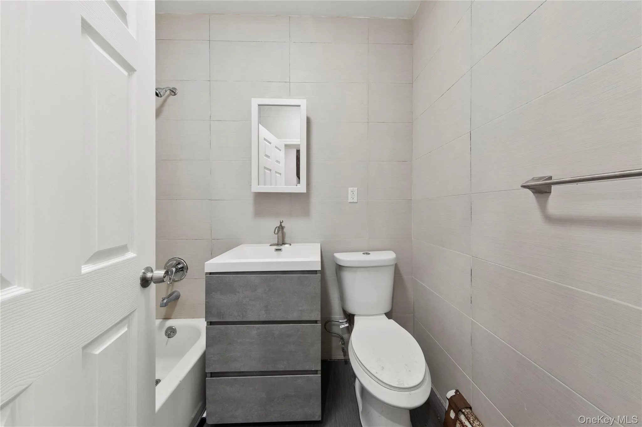 2707 Decatur Avenue, New York, NY, 11 Bedrooms Bedrooms, 16 Rooms Rooms,5 BathroomsBathrooms,Residential,For Rent,Decatur,0,1052830 2707 Decatur Avenue, New York, NY, 11 Bedrooms Bedrooms, 16 Rooms Rooms,5 BathroomsBathrooms,Residential,For Rent,Decatur,0,1052830