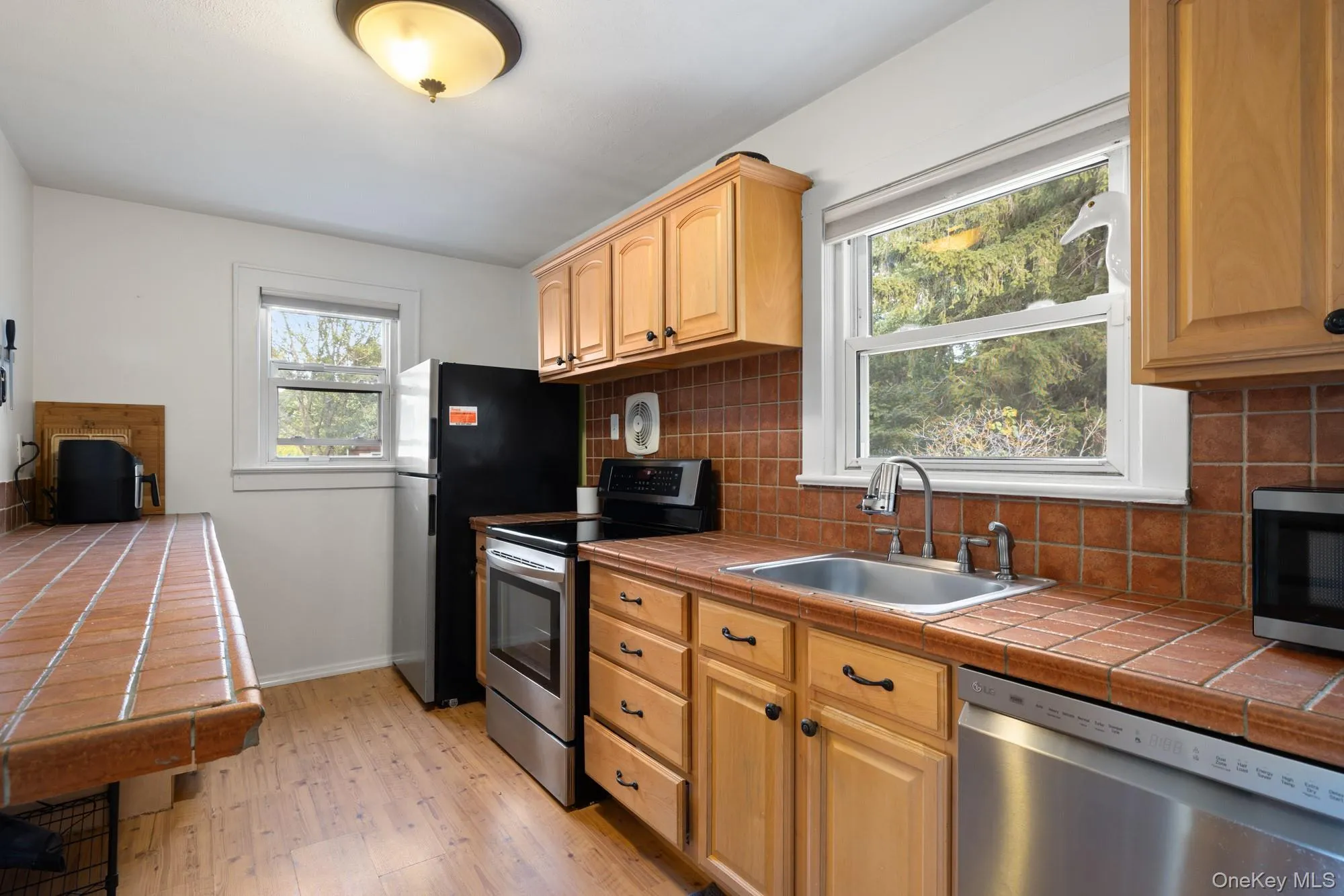 12 Ingersoll Street, Huntington, NY, 3 Bedrooms Bedrooms, 7 Rooms Rooms,1 BathroomBathrooms,Residential,For Rent,Ingersoll,0,1052831 12 Ingersoll Street, Huntington, NY, 3 Bedrooms Bedrooms, 7 Rooms Rooms,1 BathroomBathrooms,Residential,For Rent,Ingersoll,0,1052831