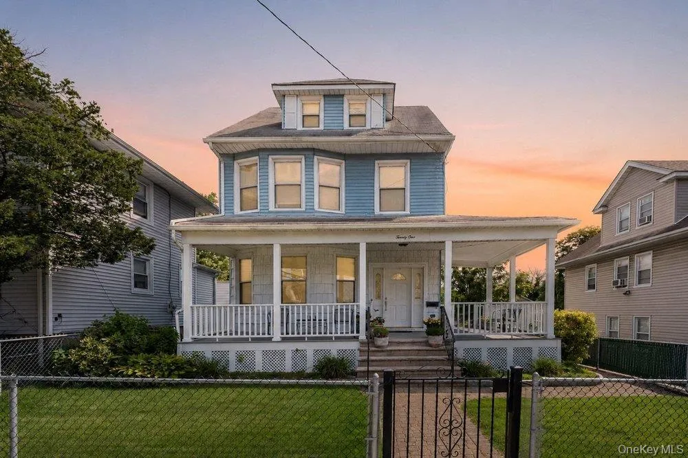 21 Mount Joy Place, New Rochelle, NY, 5 Bedrooms Bedrooms, 8 Rooms Rooms,2 BathroomsBathrooms,Residential,For Rent,Mount Joy,0,1052832 21 Mount Joy Place, New Rochelle, NY, 5 Bedrooms Bedrooms, 8 Rooms Rooms,2 BathroomsBathrooms,Residential,For Rent,Mount Joy,0,1052832