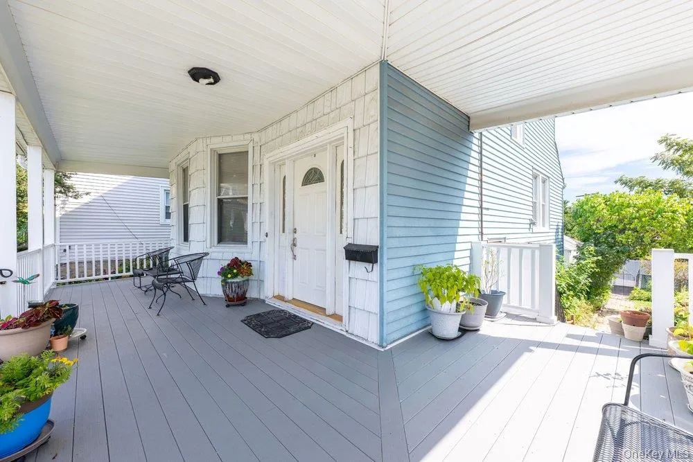 21 Mount Joy Place, New Rochelle, NY, 5 Bedrooms Bedrooms, 8 Rooms Rooms,2 BathroomsBathrooms,Residential,For Rent,Mount Joy,0,1052832 21 Mount Joy Place, New Rochelle, NY, 5 Bedrooms Bedrooms, 8 Rooms Rooms,2 BathroomsBathrooms,Residential,For Rent,Mount Joy,0,1052832