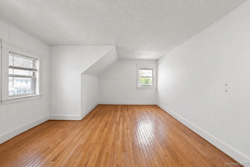 21 Mount Joy Place, New Rochelle, NY, 5 Bedrooms Bedrooms, 8 Rooms Rooms,2 BathroomsBathrooms,Residential,For Rent,Mount Joy,0,1052832 21 Mount Joy Place, New Rochelle, NY, 5 Bedrooms Bedrooms, 8 Rooms Rooms,2 BathroomsBathrooms,Residential,For Rent,Mount Joy,0,1052832