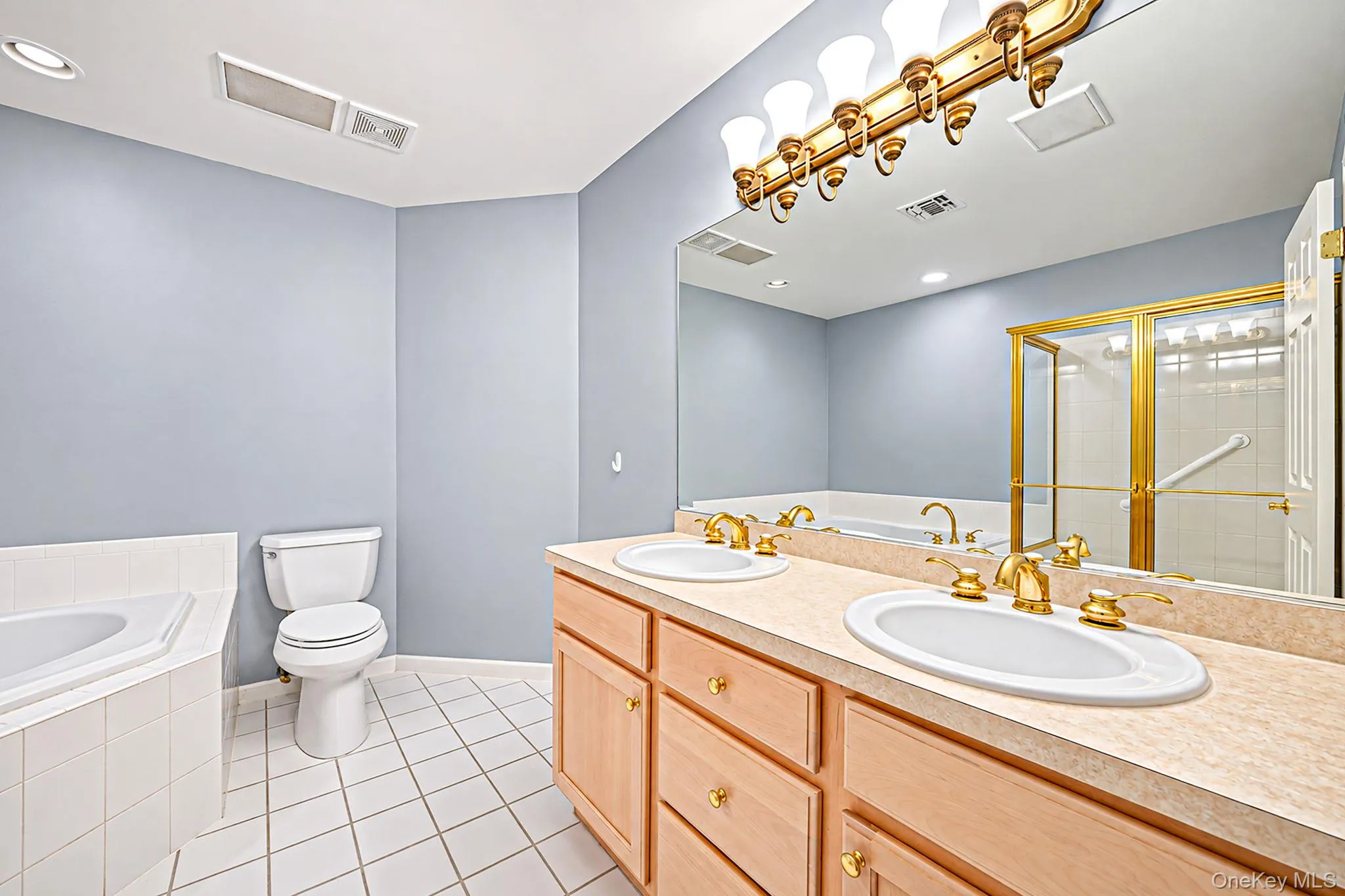 Large primary bathroom Large primary bathroom