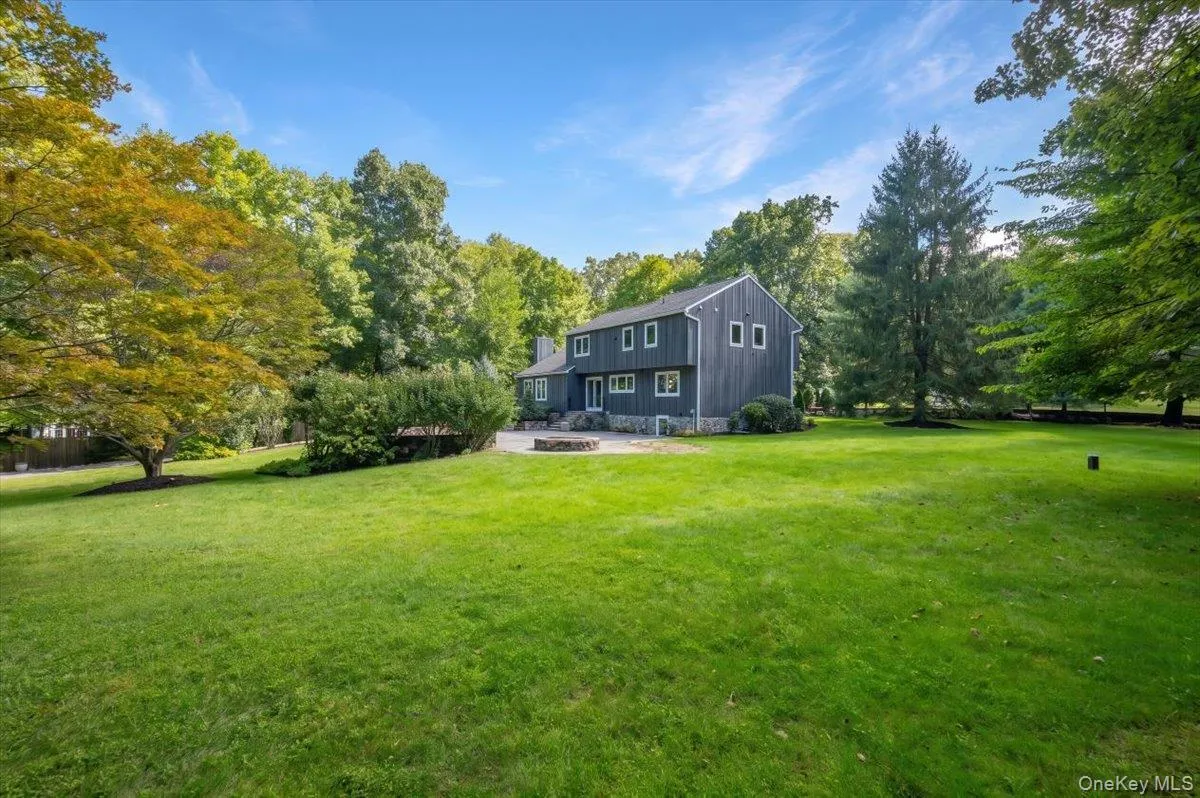 10 Tall Pines Lane, Bedford, NY, 4 Bedrooms Bedrooms, 8 Rooms Rooms,4 BathroomsBathrooms,Residential,For Rent,Tall Pines,0,1052839 10 Tall Pines Lane, Bedford, NY, 4 Bedrooms Bedrooms, 8 Rooms Rooms,4 BathroomsBathrooms,Residential,For Rent,Tall Pines,0,1052839