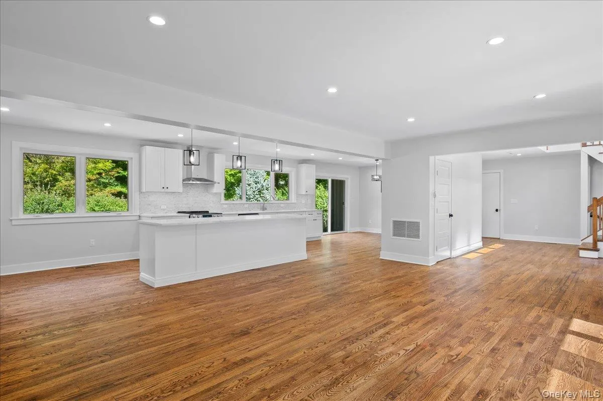 10 Tall Pines Lane, Bedford, NY, 4 Bedrooms Bedrooms, 8 Rooms Rooms,4 BathroomsBathrooms,Residential,For Rent,Tall Pines,0,1052839 10 Tall Pines Lane, Bedford, NY, 4 Bedrooms Bedrooms, 8 Rooms Rooms,4 BathroomsBathrooms,Residential,For Rent,Tall Pines,0,1052839
