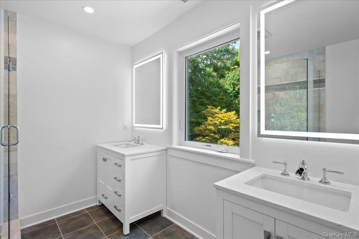 10 Tall Pines Lane, Bedford, NY, 4 Bedrooms Bedrooms, 8 Rooms Rooms,4 BathroomsBathrooms,Residential,For Rent,Tall Pines,0,1052839 10 Tall Pines Lane, Bedford, NY, 4 Bedrooms Bedrooms, 8 Rooms Rooms,4 BathroomsBathrooms,Residential,For Rent,Tall Pines,0,1052839