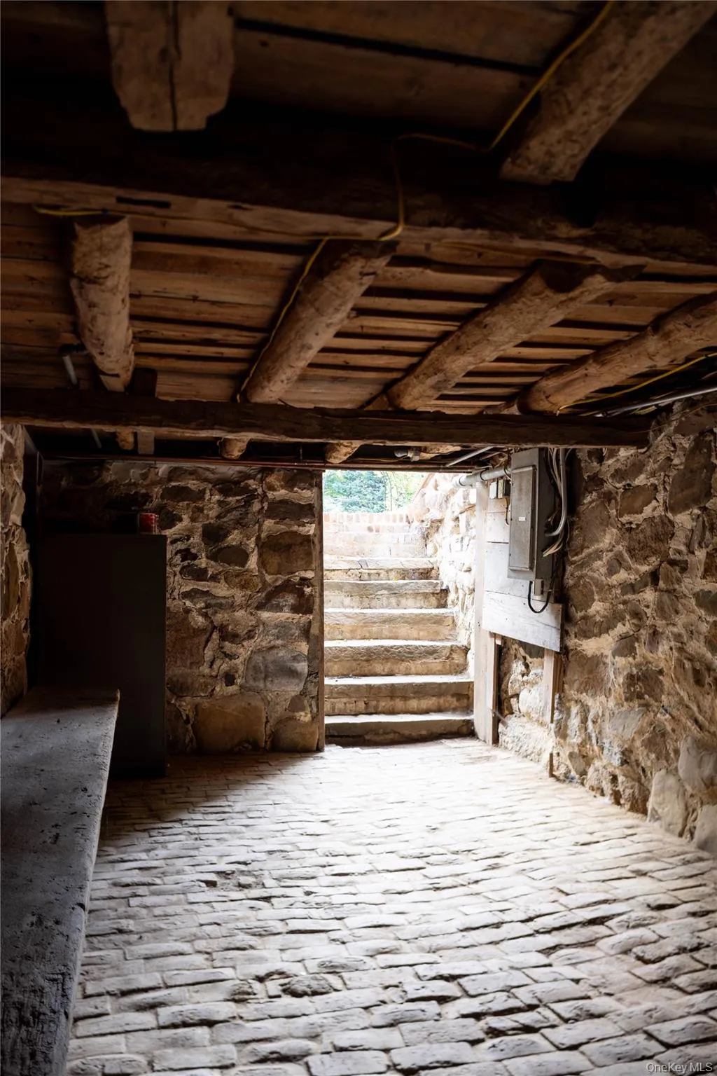 Cavern to Bilco Doors Cavern to Bilco Doors