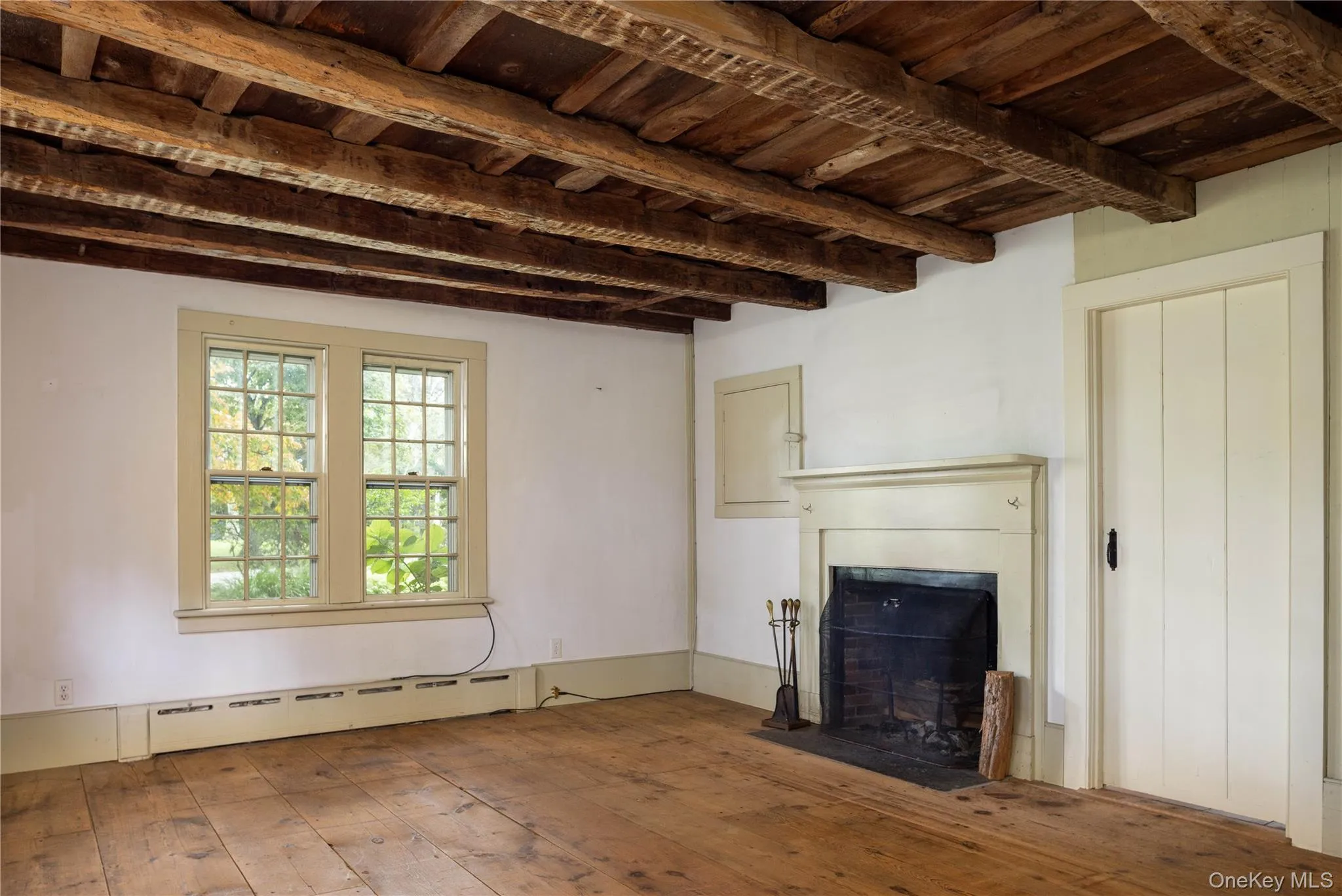 750 Reeve Avenue, Southold, NY, 3 Bedrooms Bedrooms, 10 Rooms Rooms,2 BathroomsBathrooms,Residential,For Rent,Reeve,0,1052843 750 Reeve Avenue, Southold, NY, 3 Bedrooms Bedrooms, 10 Rooms Rooms,2 BathroomsBathrooms,Residential,For Rent,Reeve,0,1052843