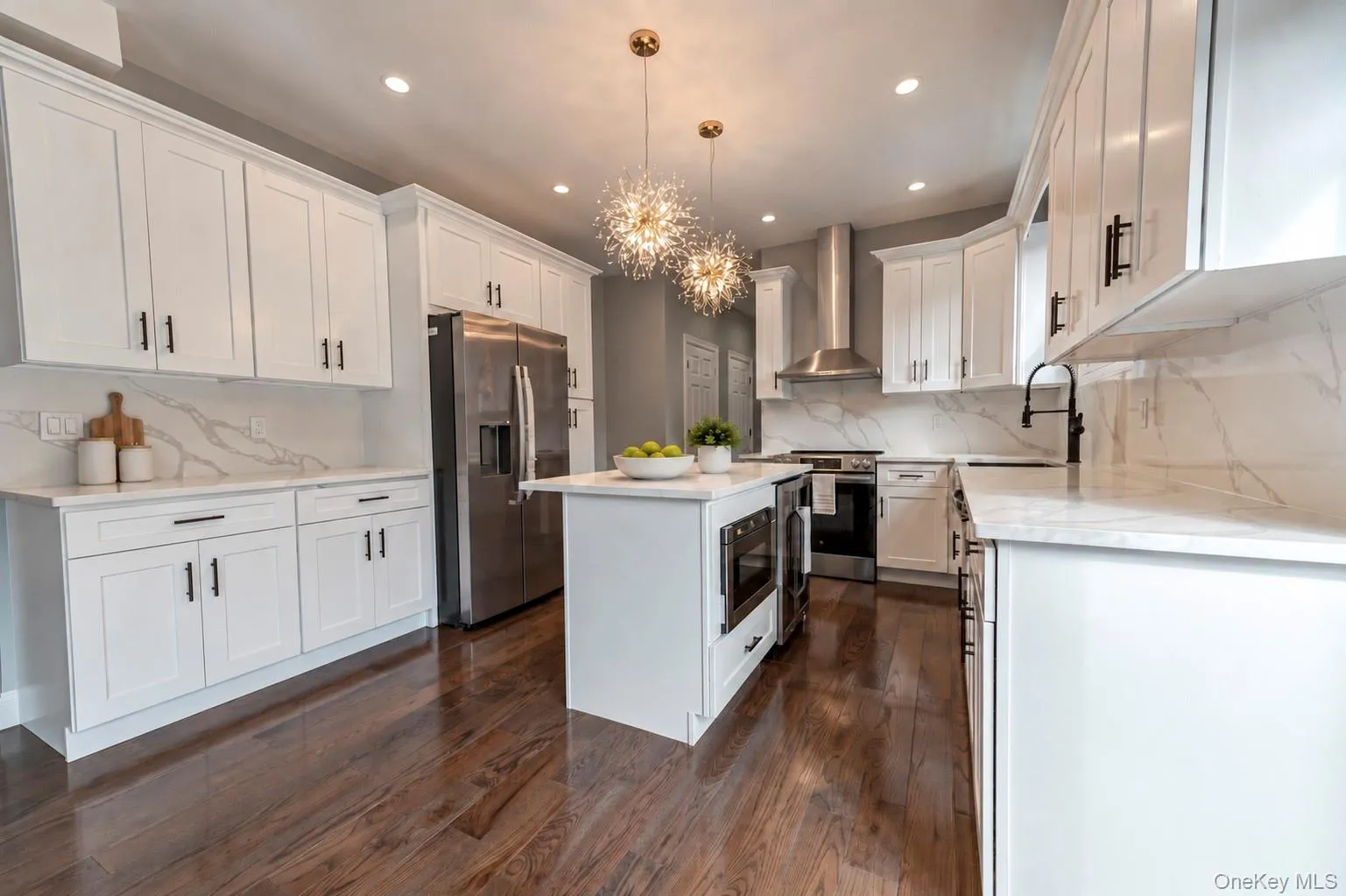 71 Stuyvesant Avenue, Brookhaven, NY, 4 Bedrooms Bedrooms, 8 Rooms Rooms,2 BathroomsBathrooms,Residential,For Rent,Stuyvesant,0,1052859 71 Stuyvesant Avenue, Brookhaven, NY, 4 Bedrooms Bedrooms, 8 Rooms Rooms,2 BathroomsBathrooms,Residential,For Rent,Stuyvesant,0,1052859