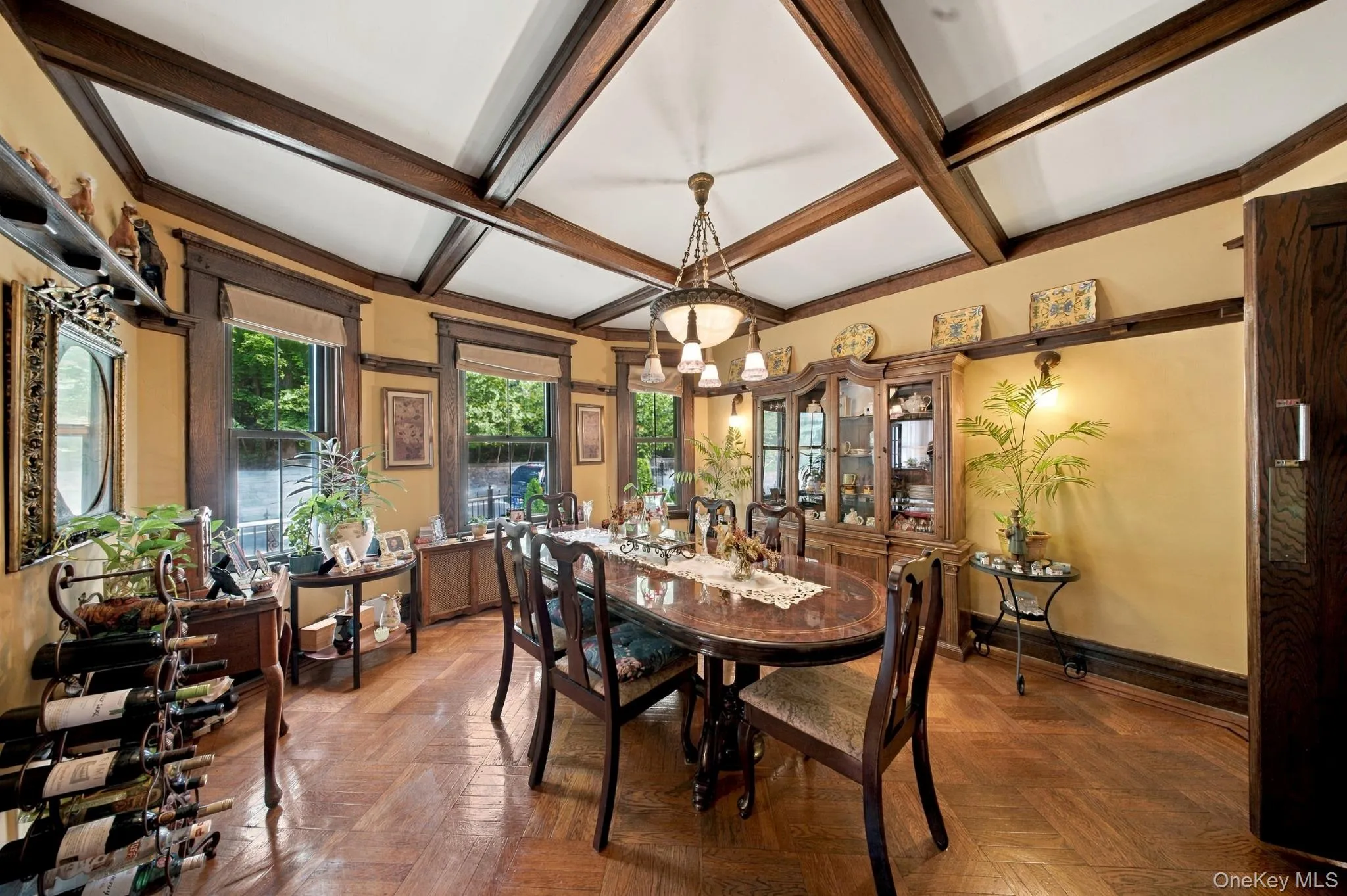 8401 104th Street, New York, NY, 3 Bedrooms Bedrooms, 7 Rooms Rooms,3 BathroomsBathrooms,Residential,For Rent,104th,0,1052869 8401 104th Street, New York, NY, 3 Bedrooms Bedrooms, 7 Rooms Rooms,3 BathroomsBathrooms,Residential,For Rent,104th,0,1052869