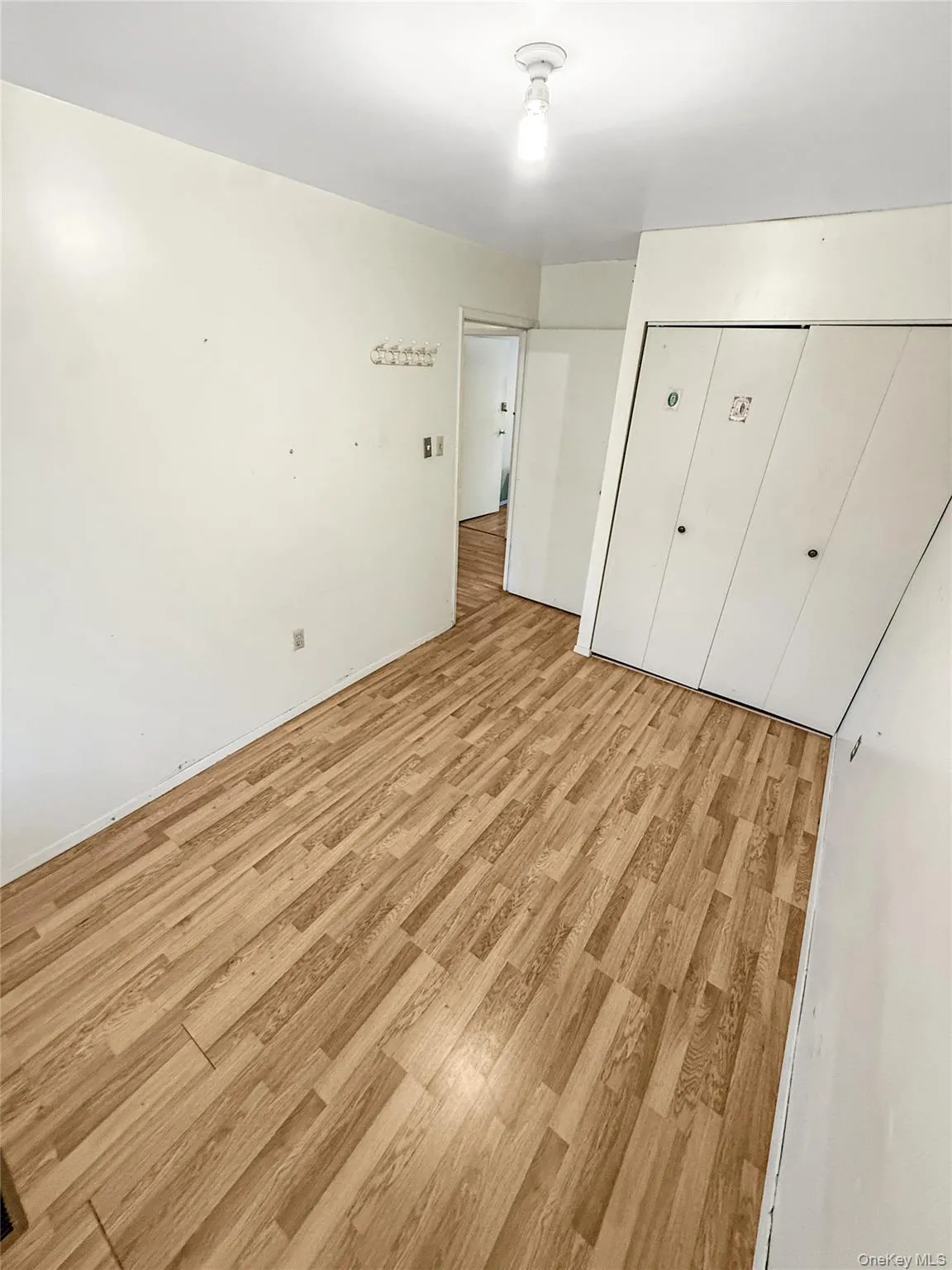 702 Saint Anns Avenue, New York, NY, 3 Bedrooms Bedrooms, 5 Rooms Rooms,1 BathroomBathrooms,Residential,For Rent,Saint Anns,0,1052874 702 Saint Anns Avenue, New York, NY, 3 Bedrooms Bedrooms, 5 Rooms Rooms,1 BathroomBathrooms,Residential,For Rent,Saint Anns,0,1052874