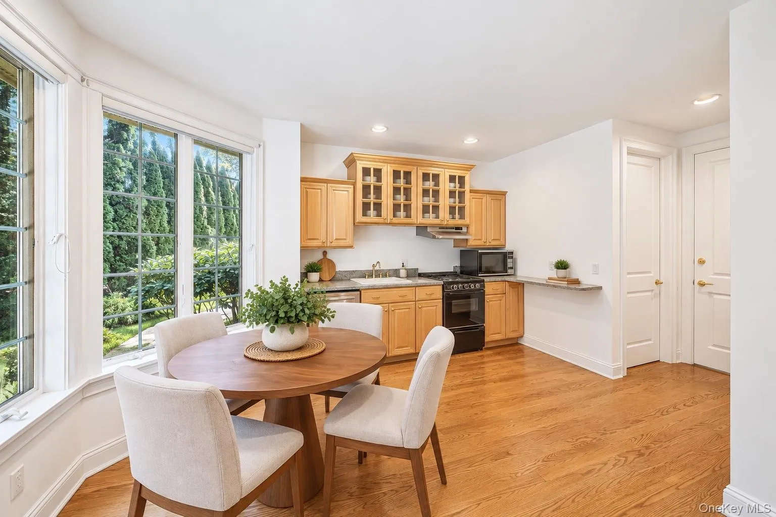19 Cobblestone Court, Huntington, NY, 5 Bedrooms Bedrooms, 13 Rooms Rooms,5 BathroomsBathrooms,Residential,For Rent,Cobblestone,0,1052877 19 Cobblestone Court, Huntington, NY, 5 Bedrooms Bedrooms, 13 Rooms Rooms,5 BathroomsBathrooms,Residential,For Rent,Cobblestone,0,1052877