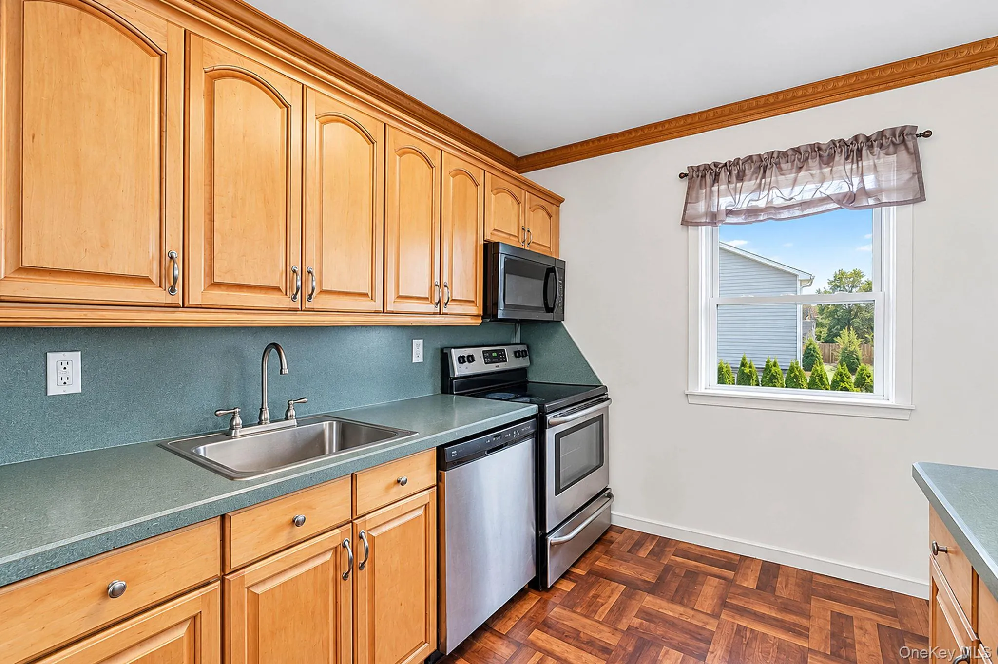 83 Pine Tree Drive, Brookhaven, NY, 5 Bedrooms Bedrooms, 10 Rooms Rooms,2 BathroomsBathrooms,Residential,For Rent,Pine Tree,0,1052879 83 Pine Tree Drive, Brookhaven, NY, 5 Bedrooms Bedrooms, 10 Rooms Rooms,2 BathroomsBathrooms,Residential,For Rent,Pine Tree,0,1052879