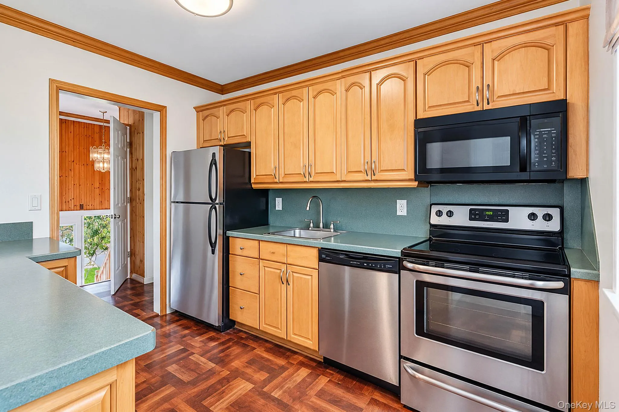83 Pine Tree Drive, Brookhaven, NY, 5 Bedrooms Bedrooms, 10 Rooms Rooms,2 BathroomsBathrooms,Residential,For Rent,Pine Tree,0,1052879 83 Pine Tree Drive, Brookhaven, NY, 5 Bedrooms Bedrooms, 10 Rooms Rooms,2 BathroomsBathrooms,Residential,For Rent,Pine Tree,0,1052879