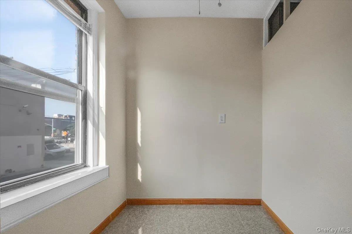 4333 48th Street, New York, NY, 1 Bedroom Bedrooms, 2 Rooms Rooms,1 BathroomBathrooms,Residential,For Rent,48th,0,1052889 4333 48th Street, New York, NY, 1 Bedroom Bedrooms, 2 Rooms Rooms,1 BathroomBathrooms,Residential,For Rent,48th,0,1052889