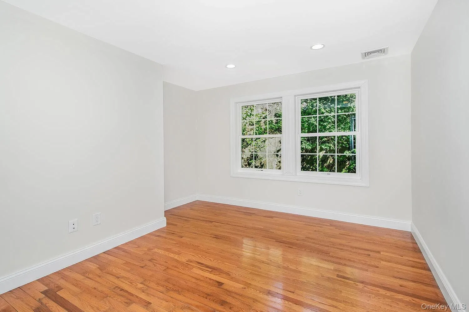 18 Via Trenta Court, Yonkers, NY, 4 Bedrooms Bedrooms, 10 Rooms Rooms,2 BathroomsBathrooms,Residential Lease,For Rent,Via Trenta,0,1052899 18 Via Trenta Court, Yonkers, NY, 4 Bedrooms Bedrooms, 10 Rooms Rooms,2 BathroomsBathrooms,Residential Lease,For Rent,Via Trenta,0,1052899