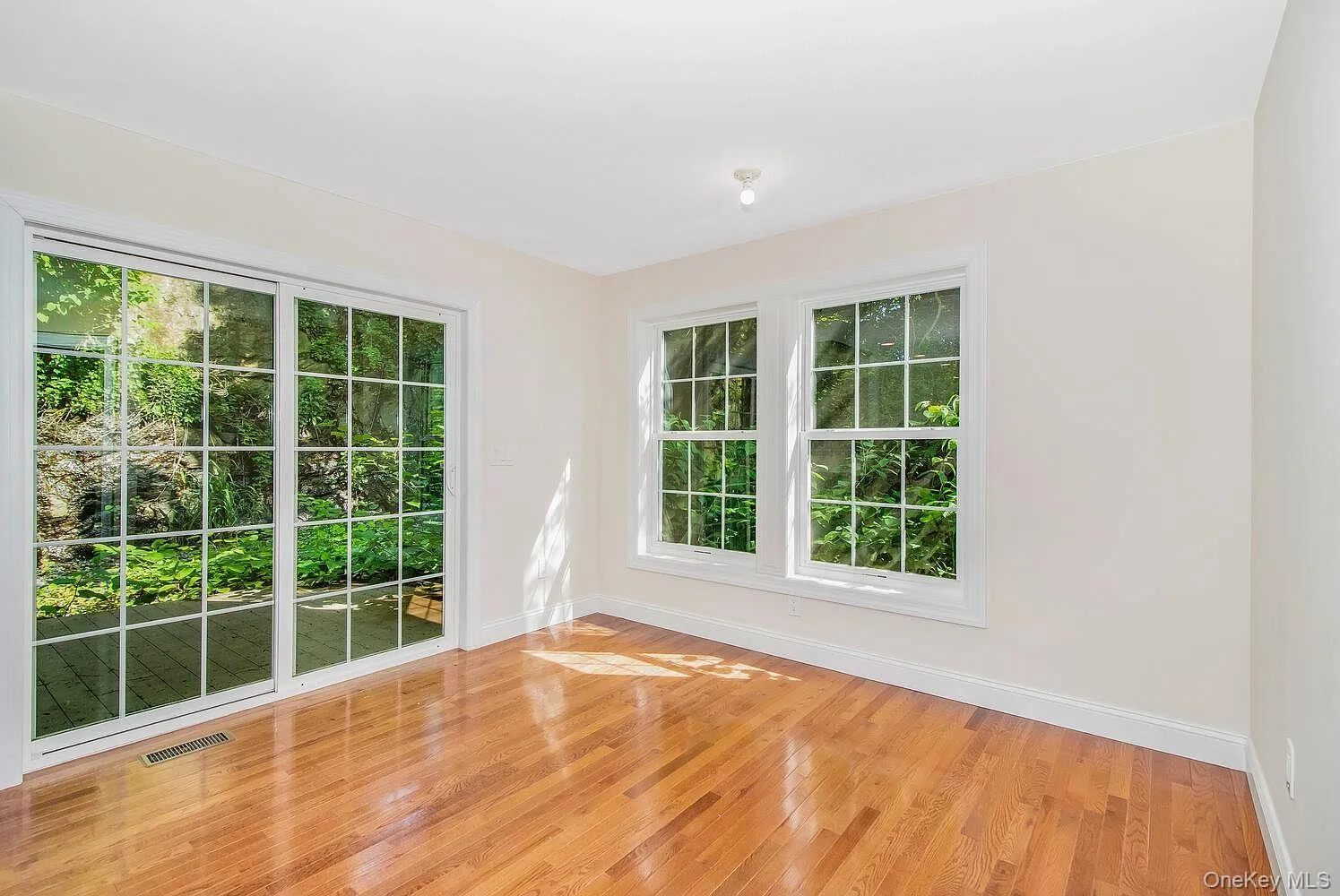 18 Via Trenta Court, Yonkers, NY, 4 Bedrooms Bedrooms, 10 Rooms Rooms,2 BathroomsBathrooms,Residential Lease,For Rent,Via Trenta,0,1052899 18 Via Trenta Court, Yonkers, NY, 4 Bedrooms Bedrooms, 10 Rooms Rooms,2 BathroomsBathrooms,Residential Lease,For Rent,Via Trenta,0,1052899