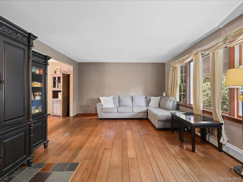 122 Cherry Hill Road, Carmel, NY, 5 Bedrooms Bedrooms, 9 Rooms Rooms,4 BathroomsBathrooms,Residential,For Rent,Cherry Hill,0,1052900 122 Cherry Hill Road, Carmel, NY, 5 Bedrooms Bedrooms, 9 Rooms Rooms,4 BathroomsBathrooms,Residential,For Rent,Cherry Hill,0,1052900