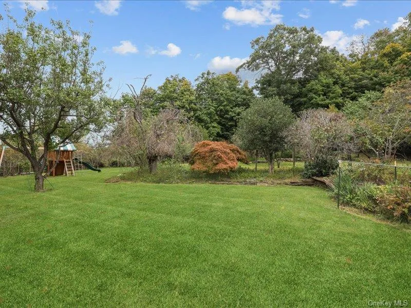 122 Cherry Hill Road, Carmel, NY, 5 Bedrooms Bedrooms, 9 Rooms Rooms,4 BathroomsBathrooms,Residential,For Rent,Cherry Hill,0,1052900 122 Cherry Hill Road, Carmel, NY, 5 Bedrooms Bedrooms, 9 Rooms Rooms,4 BathroomsBathrooms,Residential,For Rent,Cherry Hill,0,1052900
