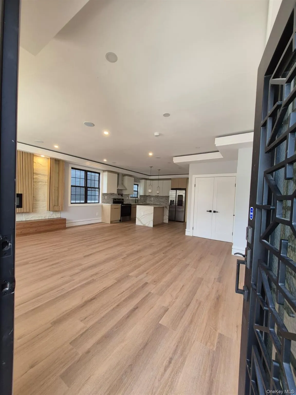 195th street 119-40, New York, NY, 4 Bedrooms Bedrooms, 5 Rooms Rooms,2 BathroomsBathrooms,Residential Lease,For Rent,119-40,0,1052903 195th street 119-40, New York, NY, 4 Bedrooms Bedrooms, 5 Rooms Rooms,2 BathroomsBathrooms,Residential Lease,For Rent,119-40,0,1052903